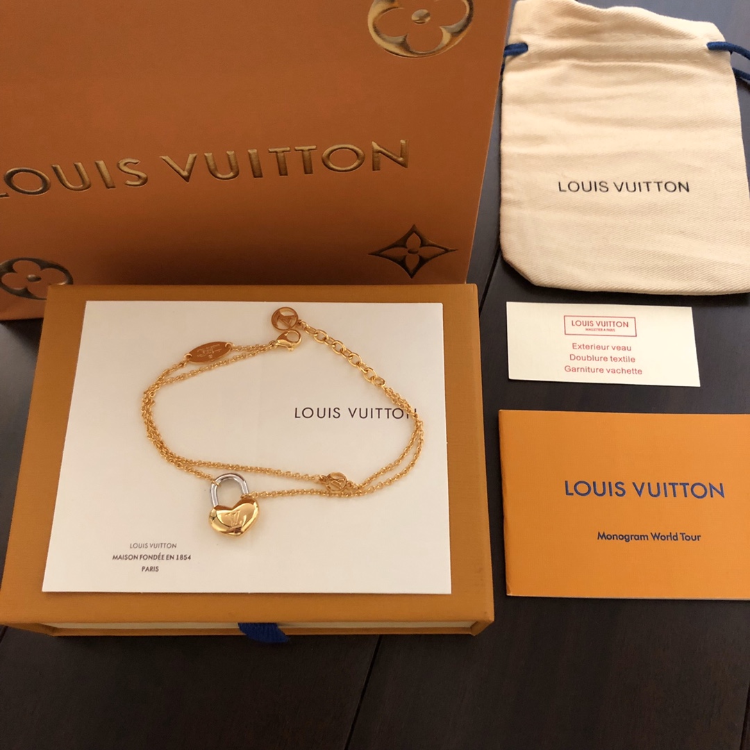 Bagsaaa LV Bracelet 10