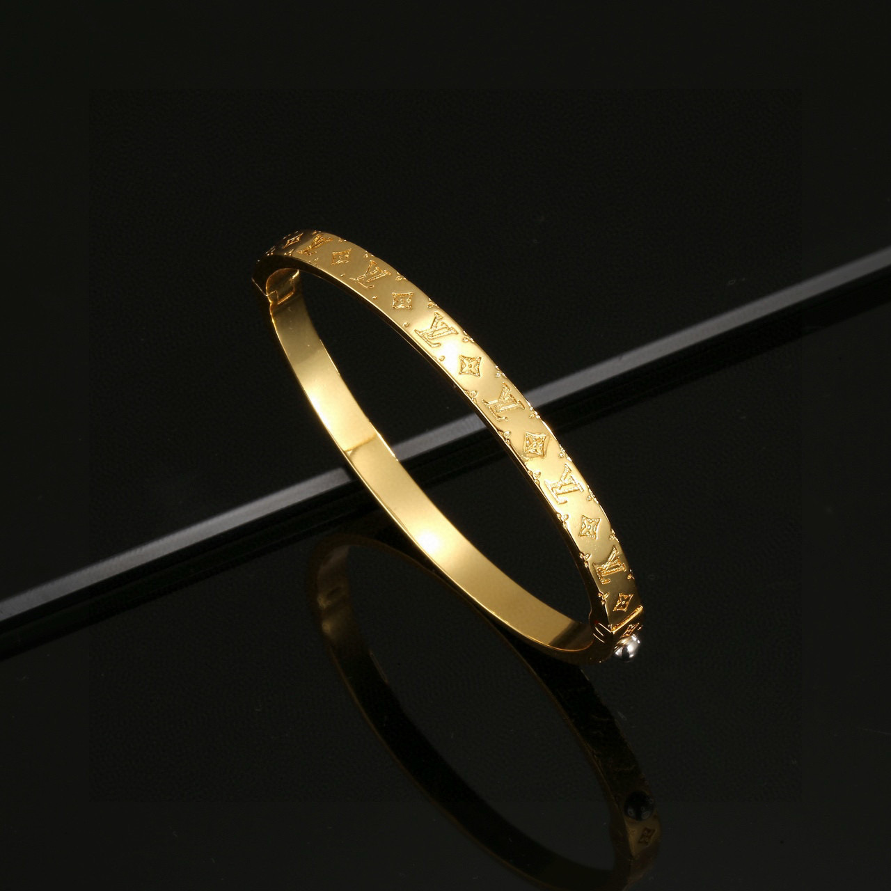 Bagsaaa LV Bracelet 11