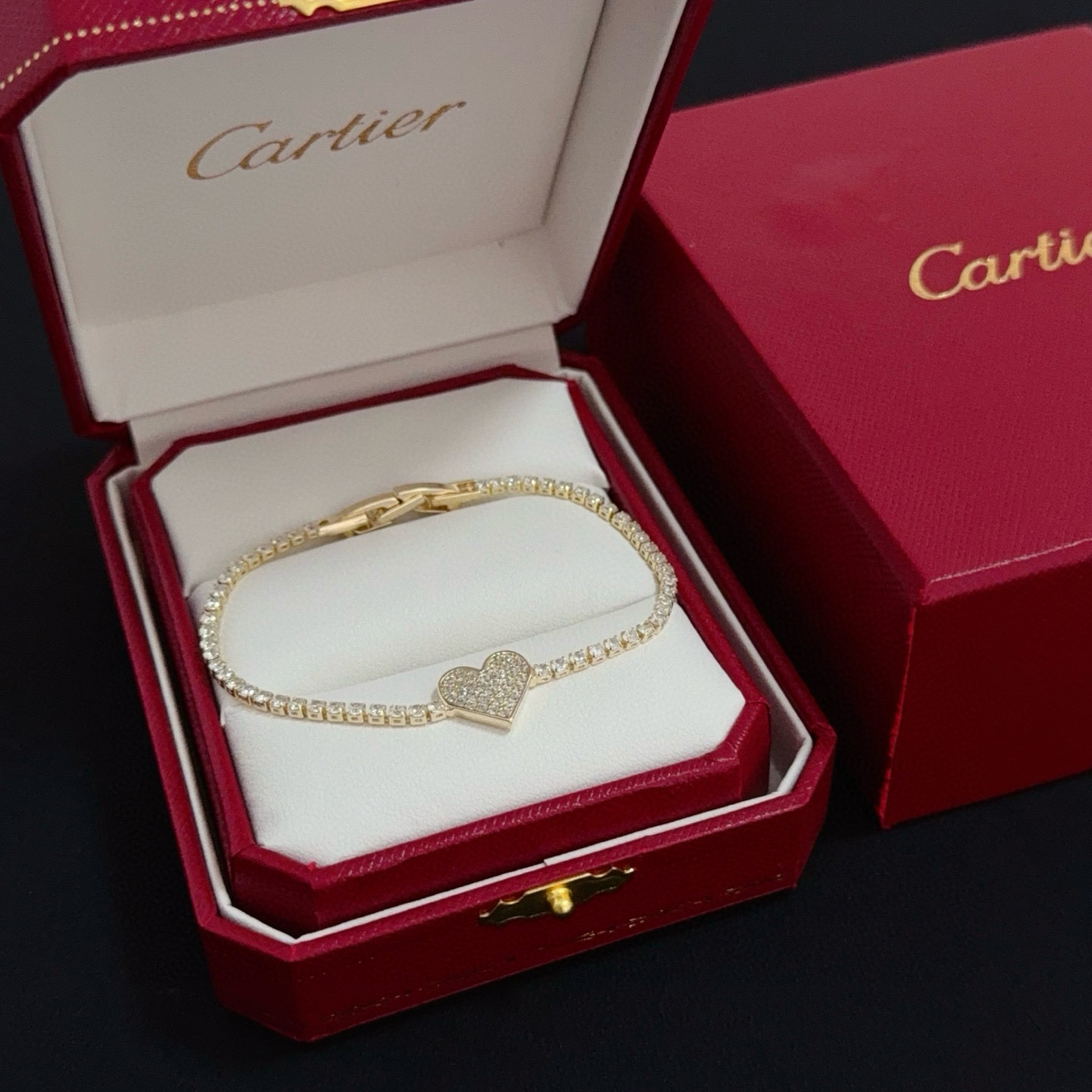 Bagsaaa Ca*t1er Bracelet 02