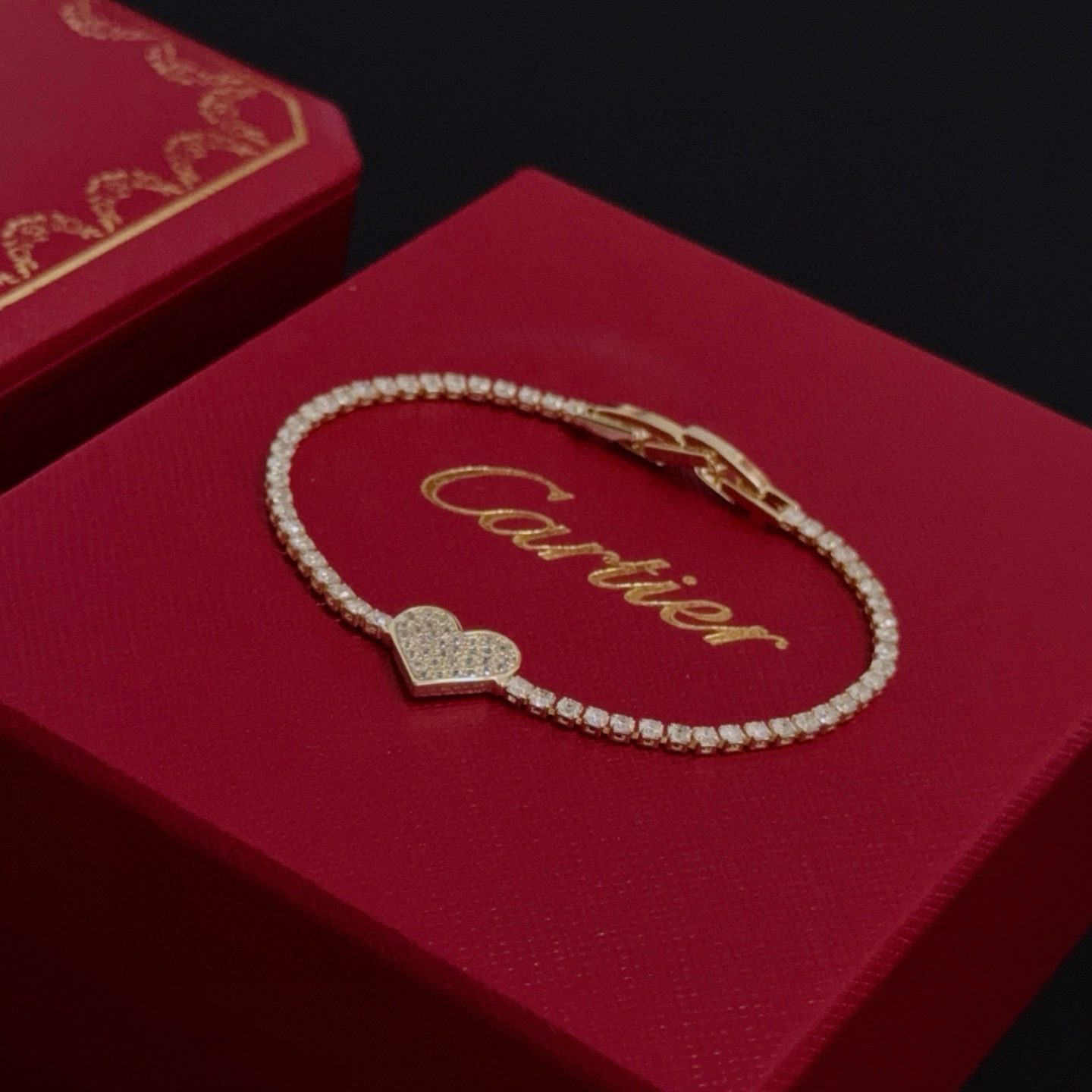 Bagsaaa Ca*t1er Bracelet 02
