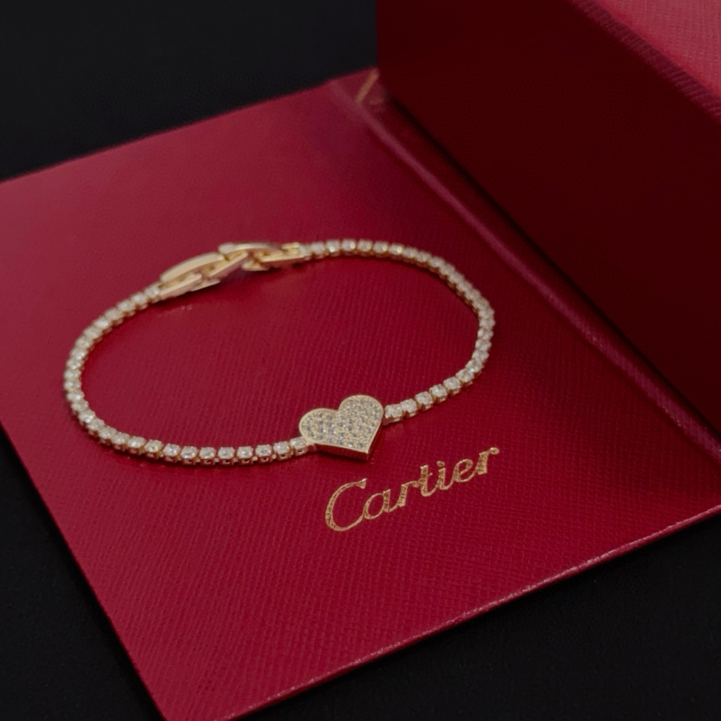 Bagsaaa Ca*t1er Bracelet 02