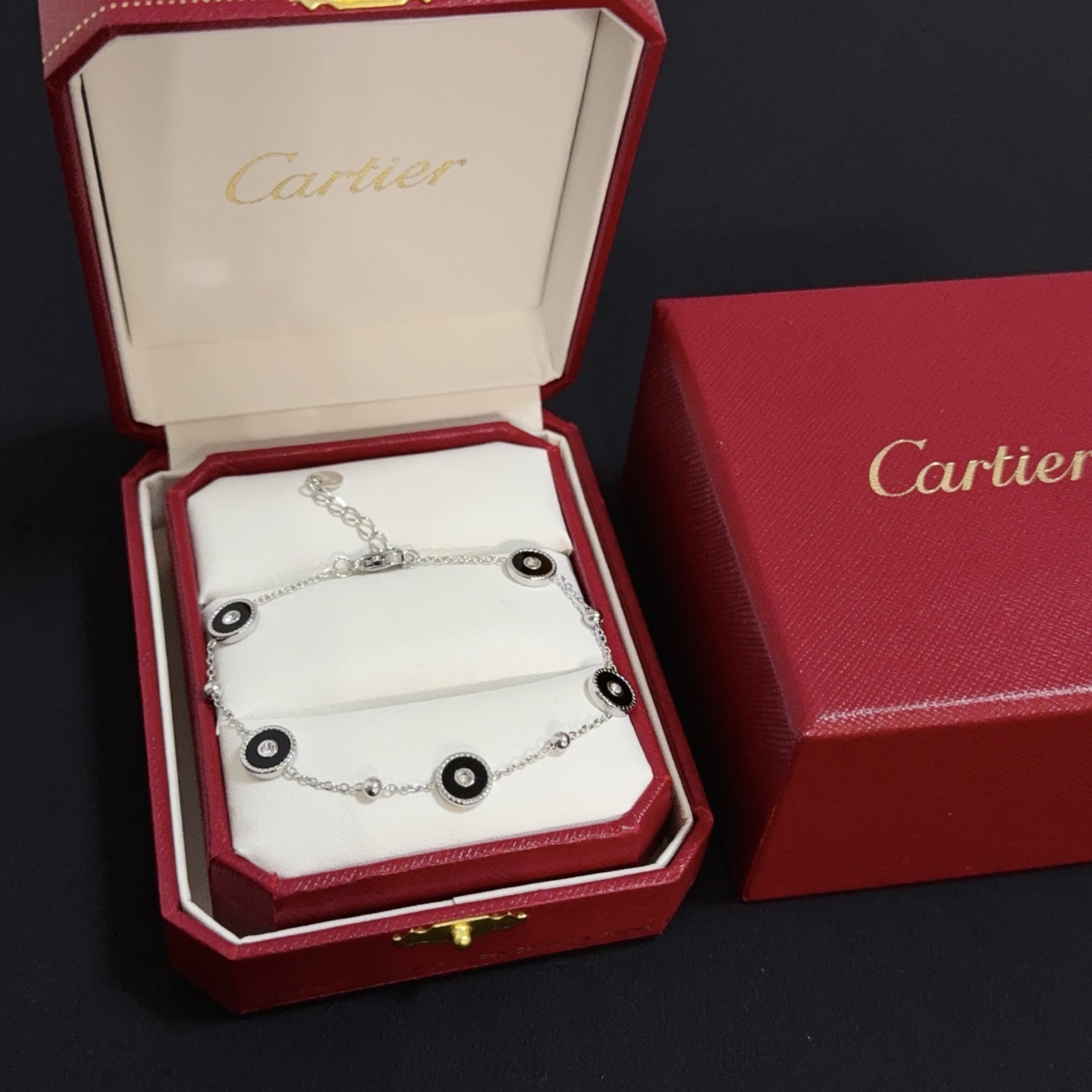 Bagsaaa Ca*t1er Bracelet 08