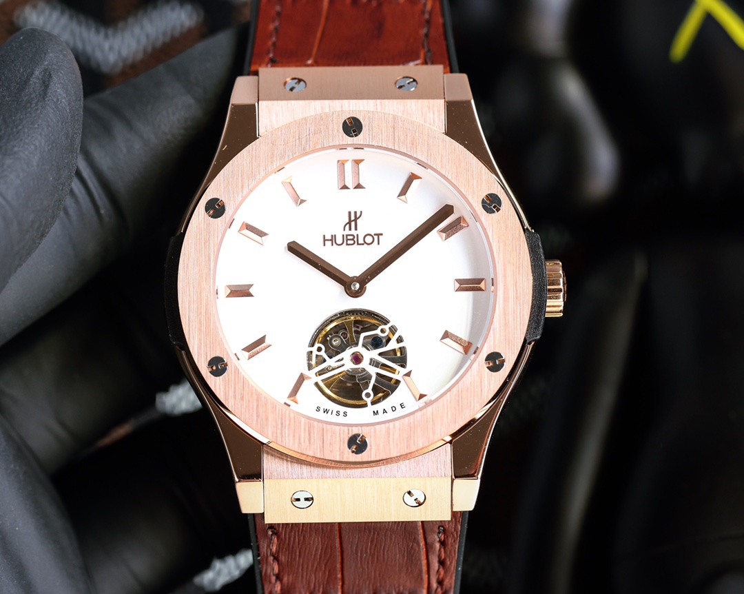 Bagsaaa Hublot Classic Fusion Watch - 45mm