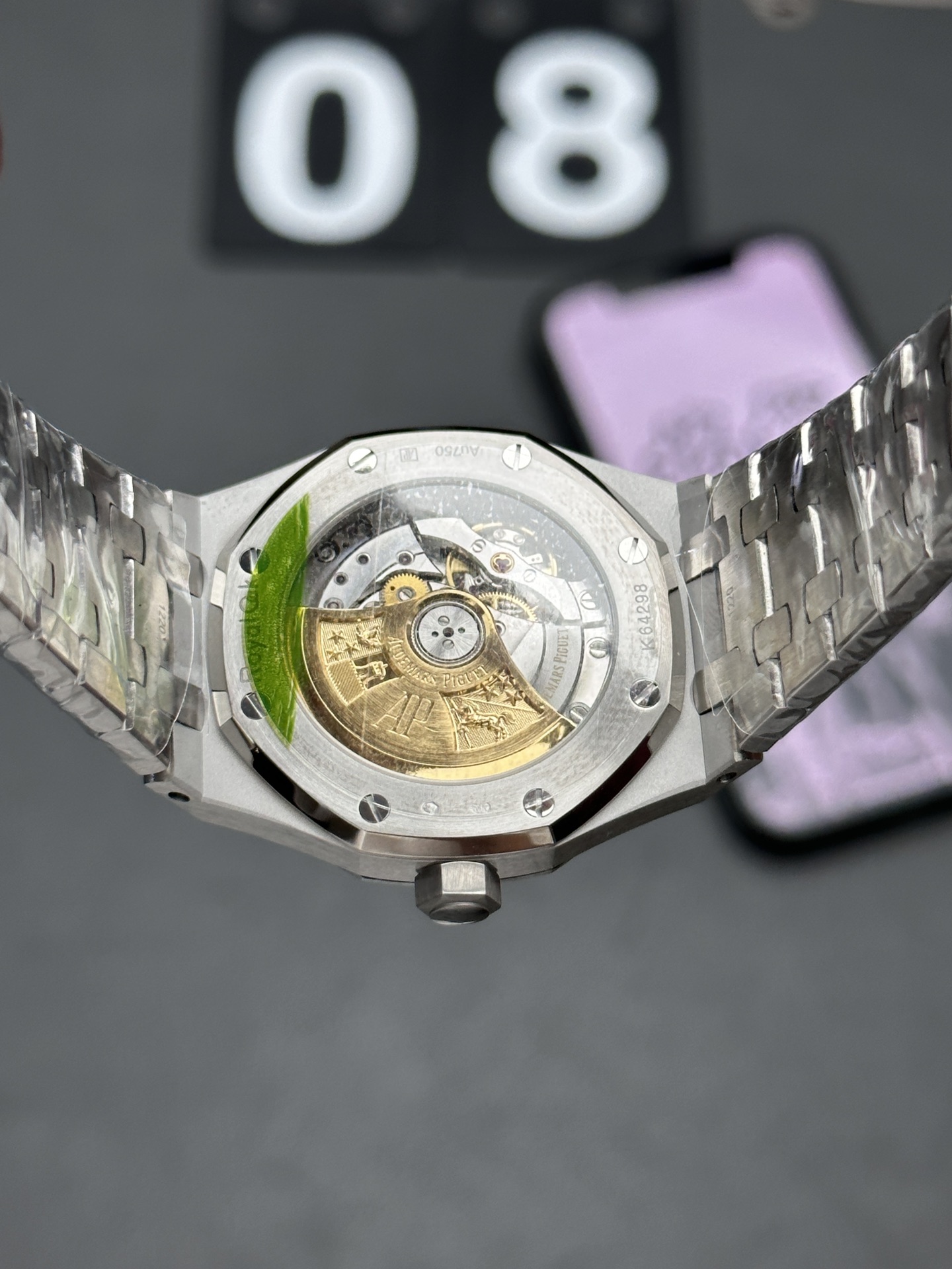 Bagsaaa Audemars P1g*et Royal Oak Frosted Gold watch