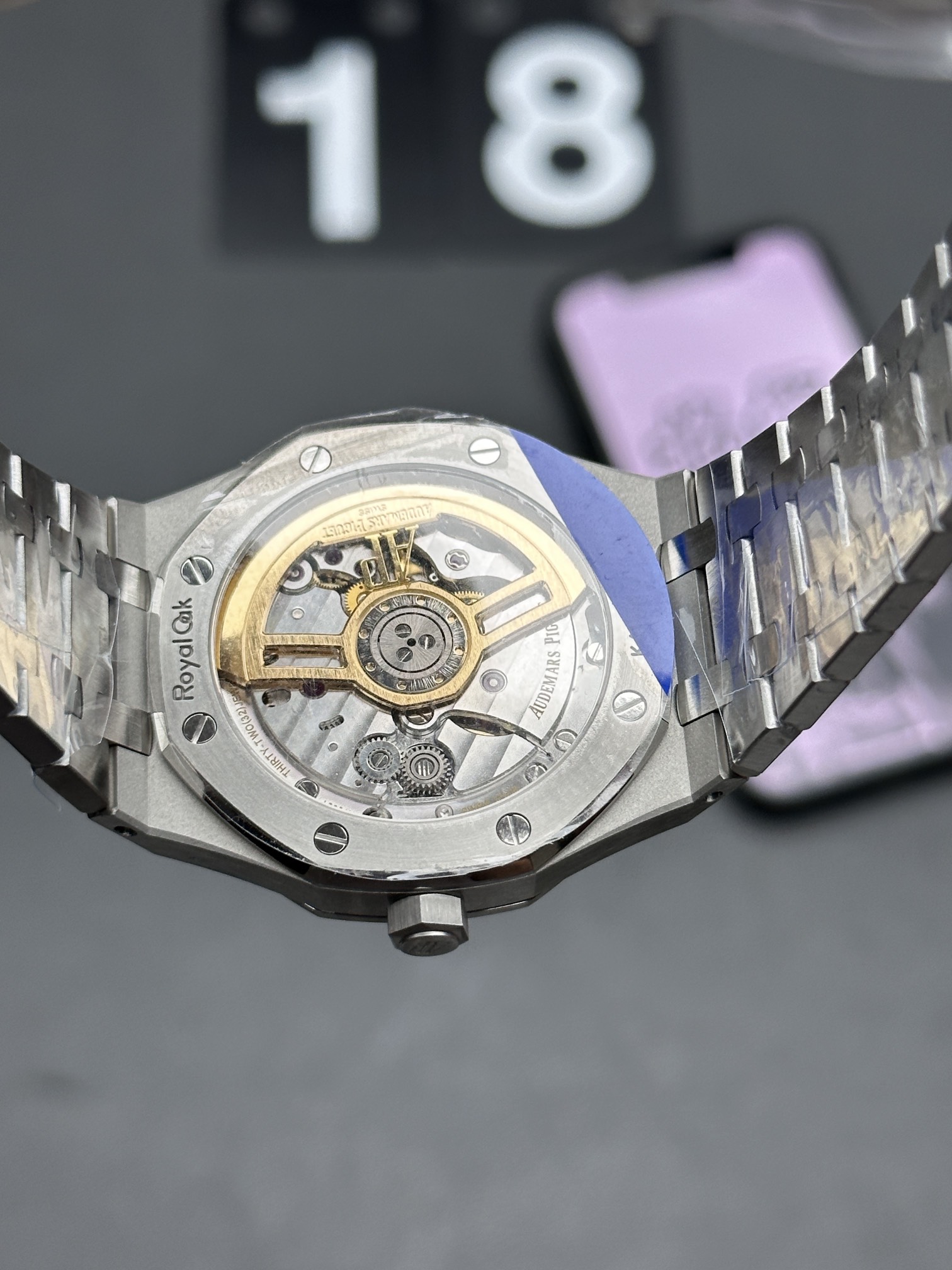 Bagsaaa Audemars P1g*et Royal Oak watch