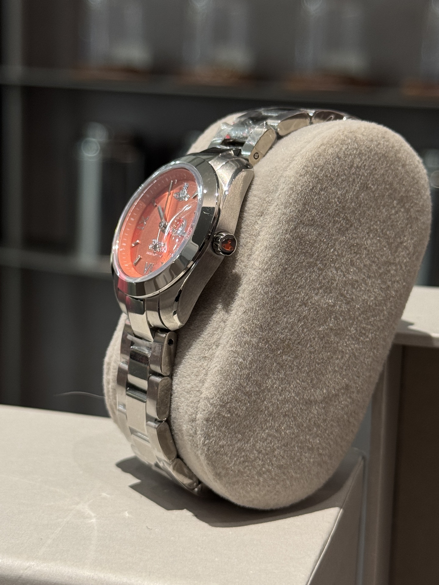 Bagsaaa Vivienne Westwood VV292ORSL Fenchurch Quartz Bracelet Strap Watch - 29mm