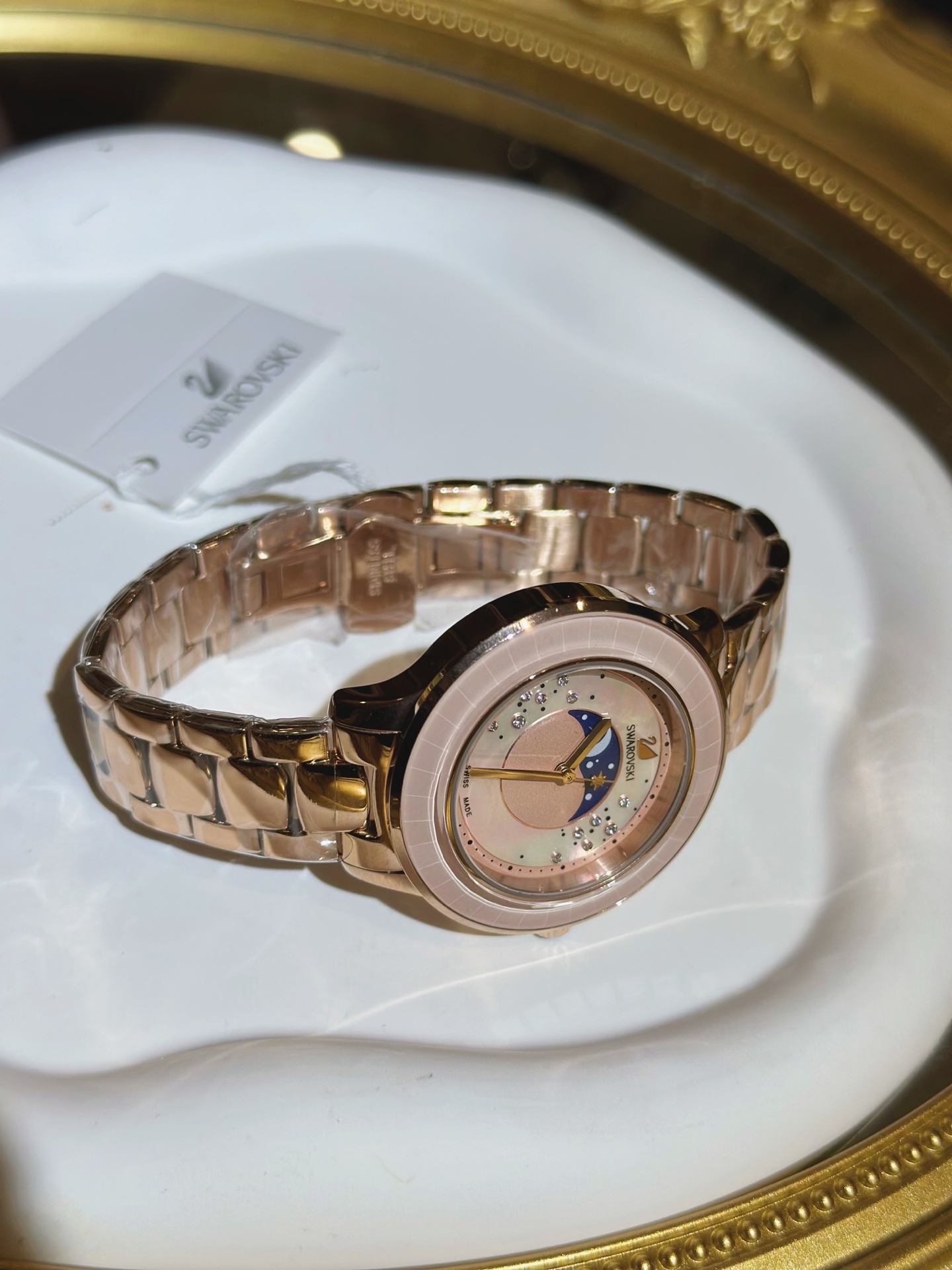 Bagsaaa Swarovski Octea Lux Moon Watch - 36mm
