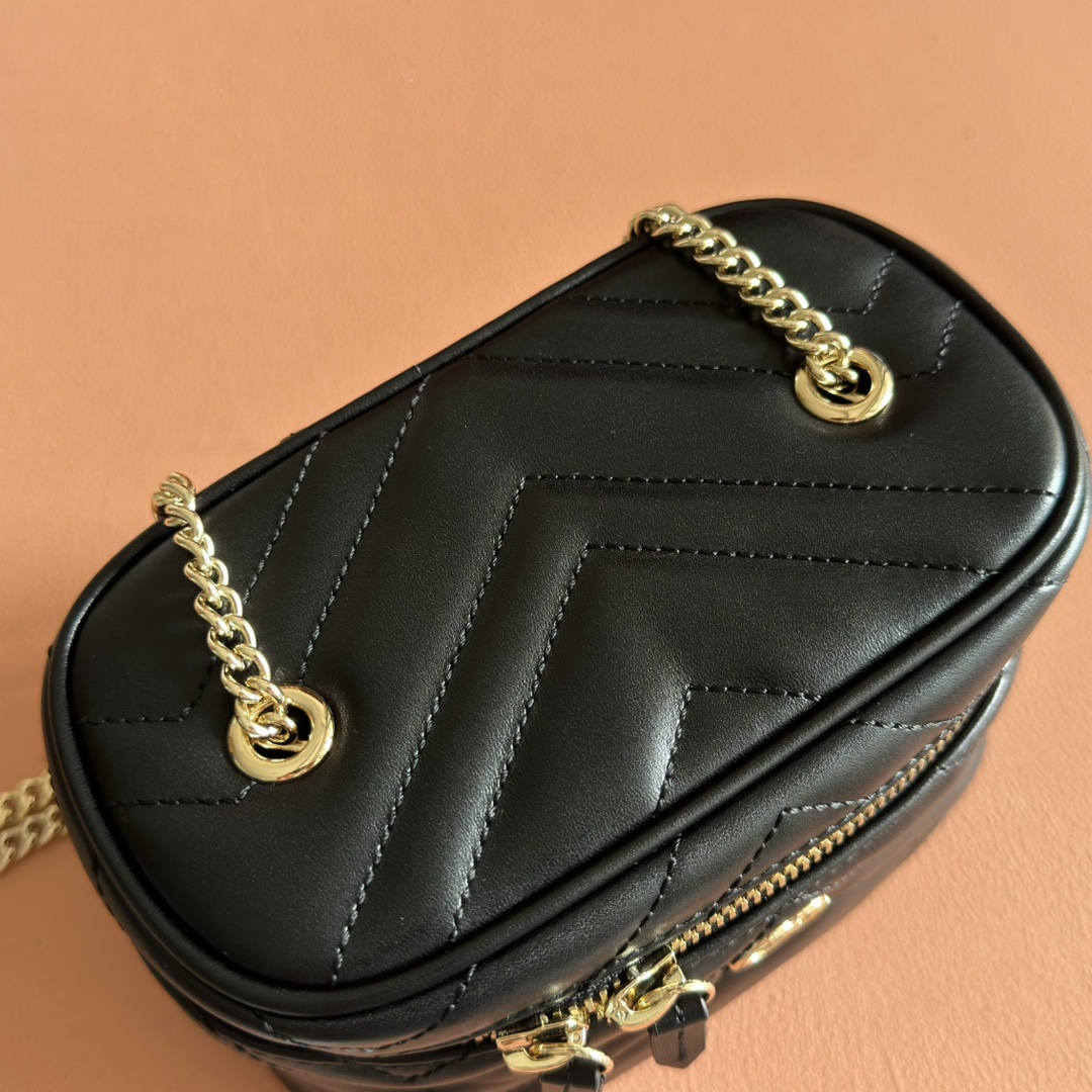 Bagsaaa Gvc*1 GG Marmont nano vanity bag 837455 black - 15cm