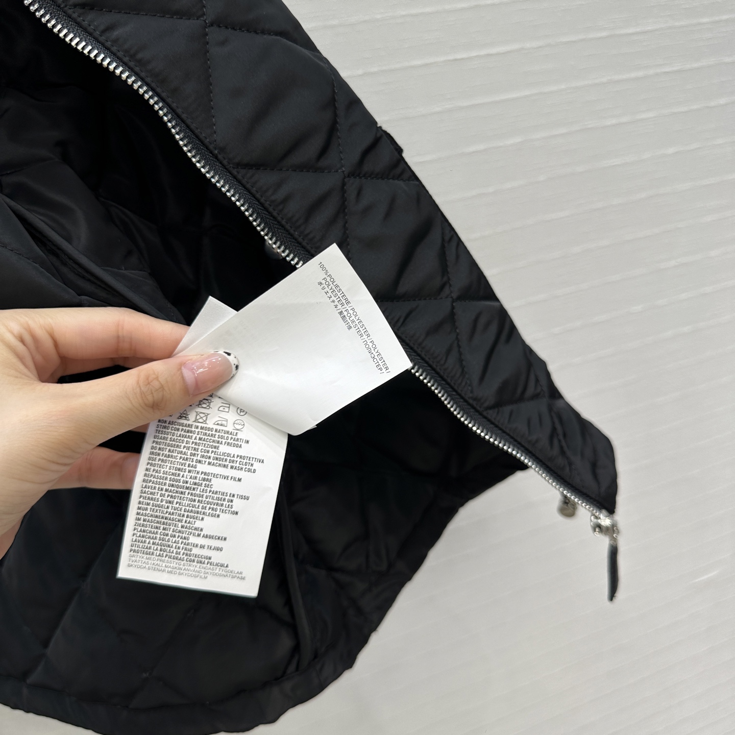 Bagsaaa Pra*a Light Re-Nylon jacket black