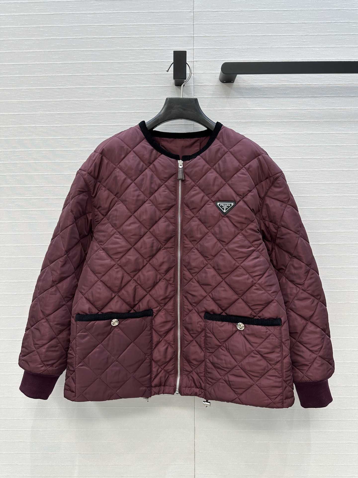 Bagsaaa Pra*a Light Re-Nylon jacket burgundy