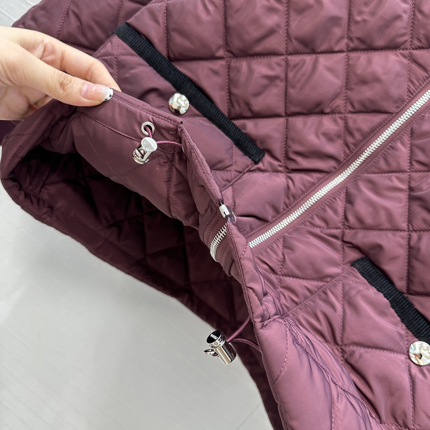 Bagsaaa Pra*a Light Re-Nylon jacket burgundy