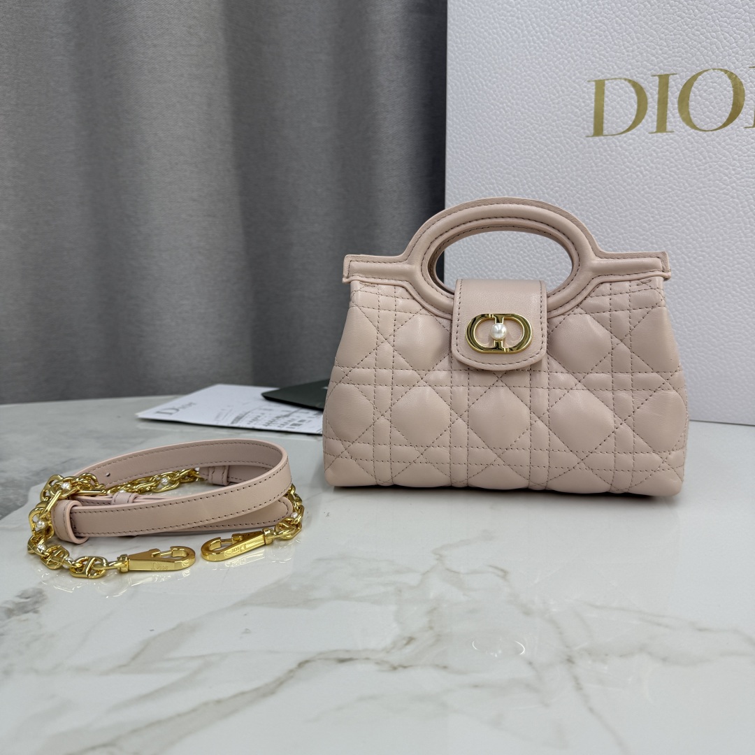Bagsaaa D10r Jolie Top Handle Mini Bag Powder Pink Cannage Lambskin - 18.5cm