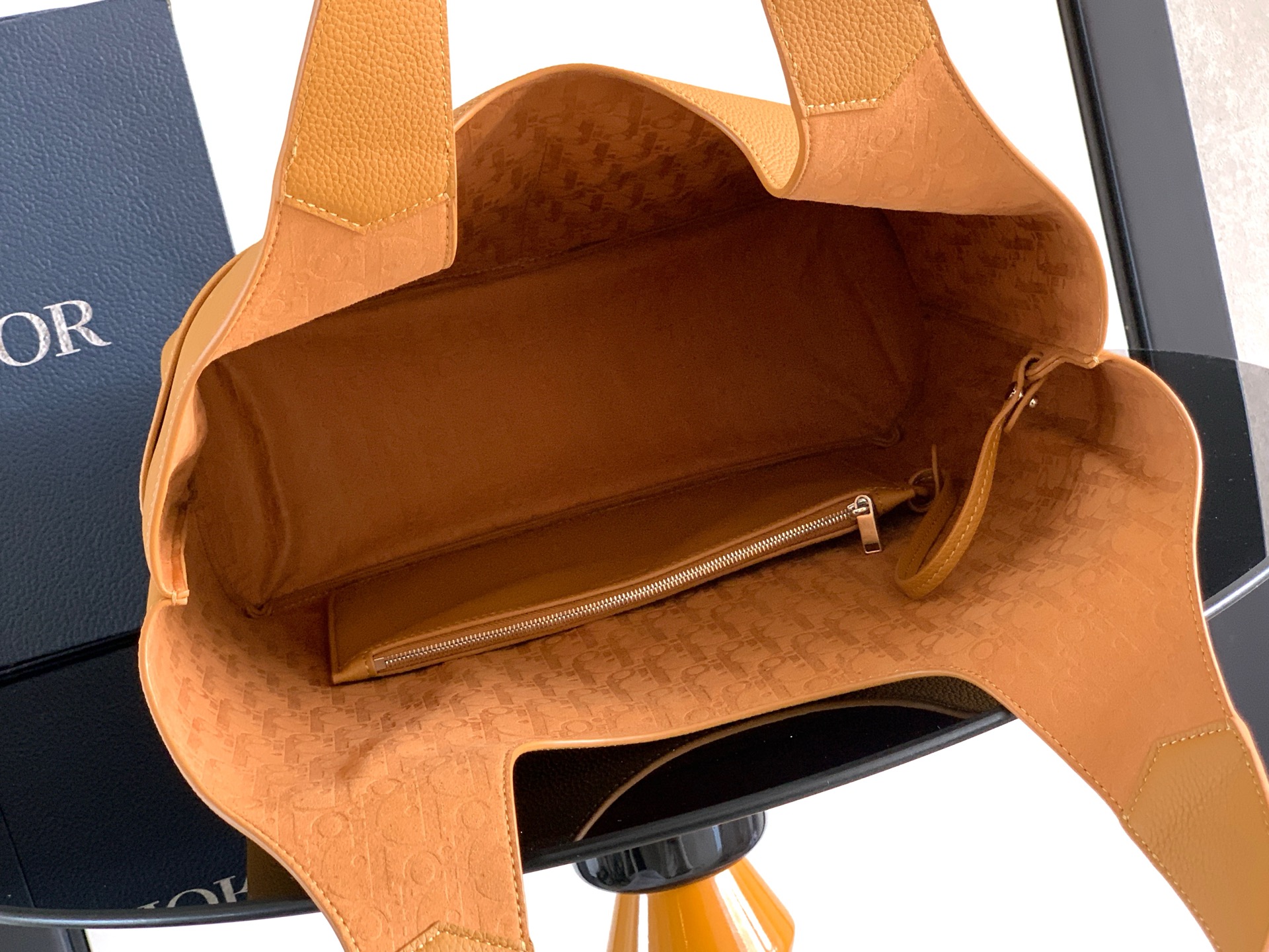 Bagsaaa D10r Privé Tote Bag Brown D10r Icons Calfskin - 39.5cm