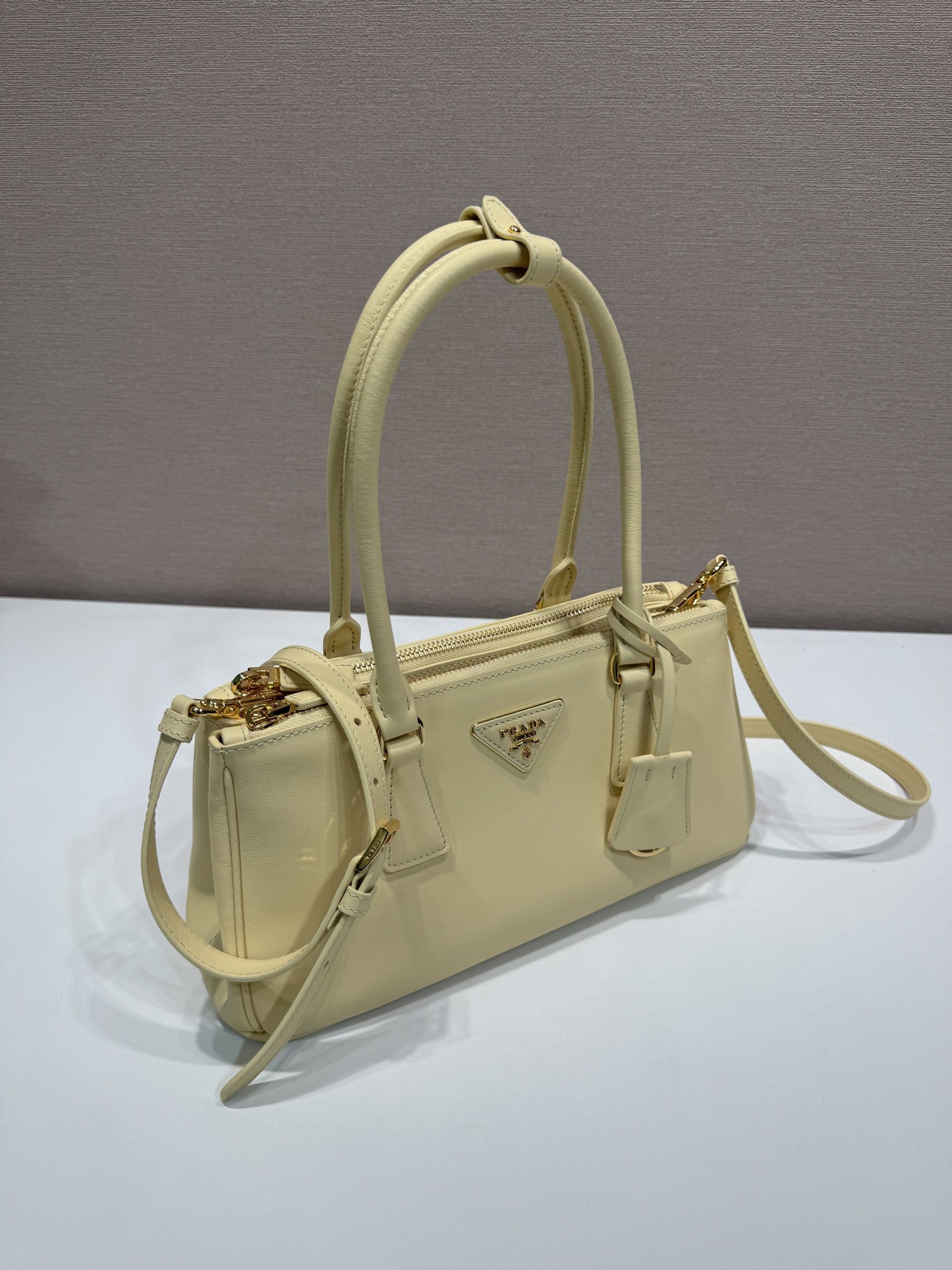 Bagsaaa Medium Pra*a Galleria leather bag 1BA457 light yellow - 30cm