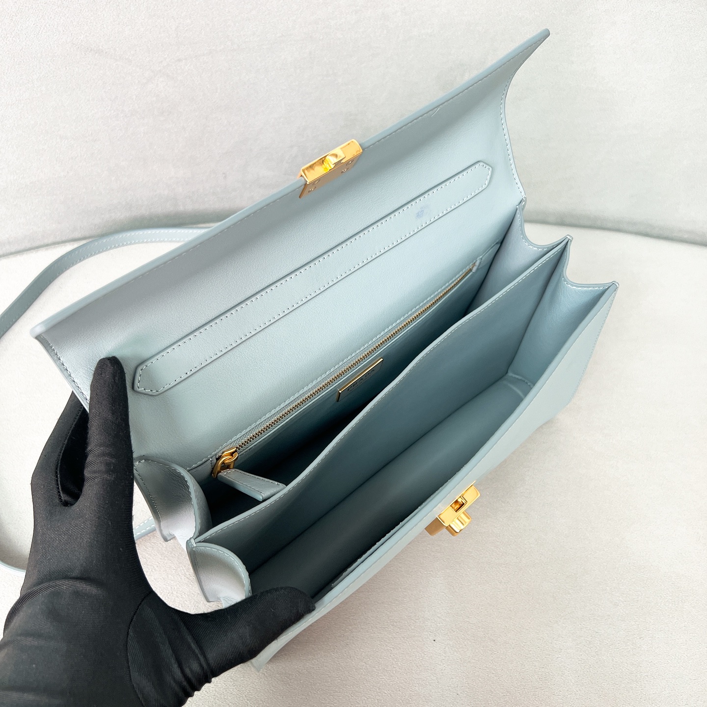Bagsaaa Pra*a Soft Sound medium leather shoulder bag 1BN023 light blue - 28cm