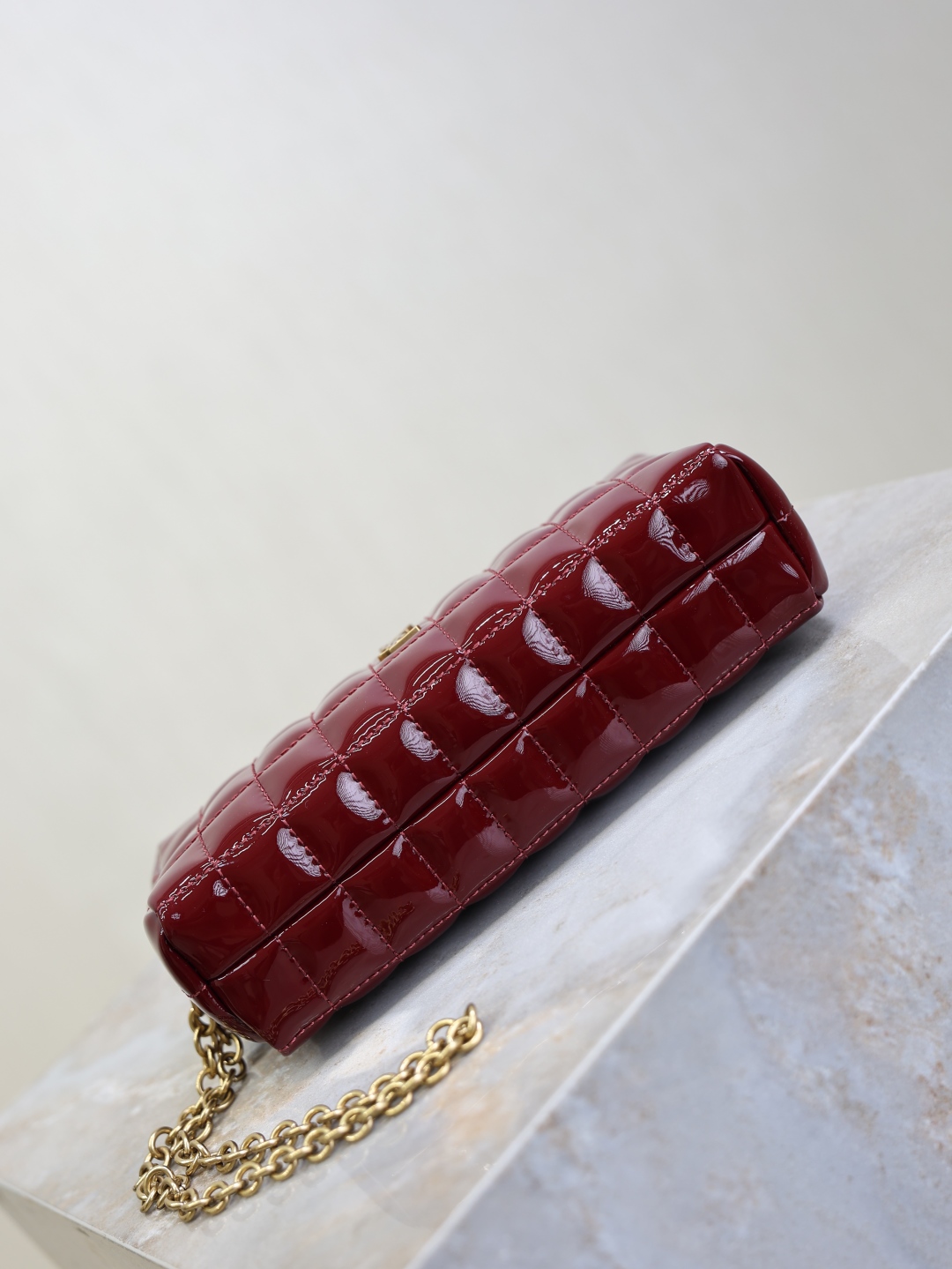 Bagsaaa Y51 Sa1nt Lau*nt Cassandre Carré Matelassé Pouch red - 18.5cm