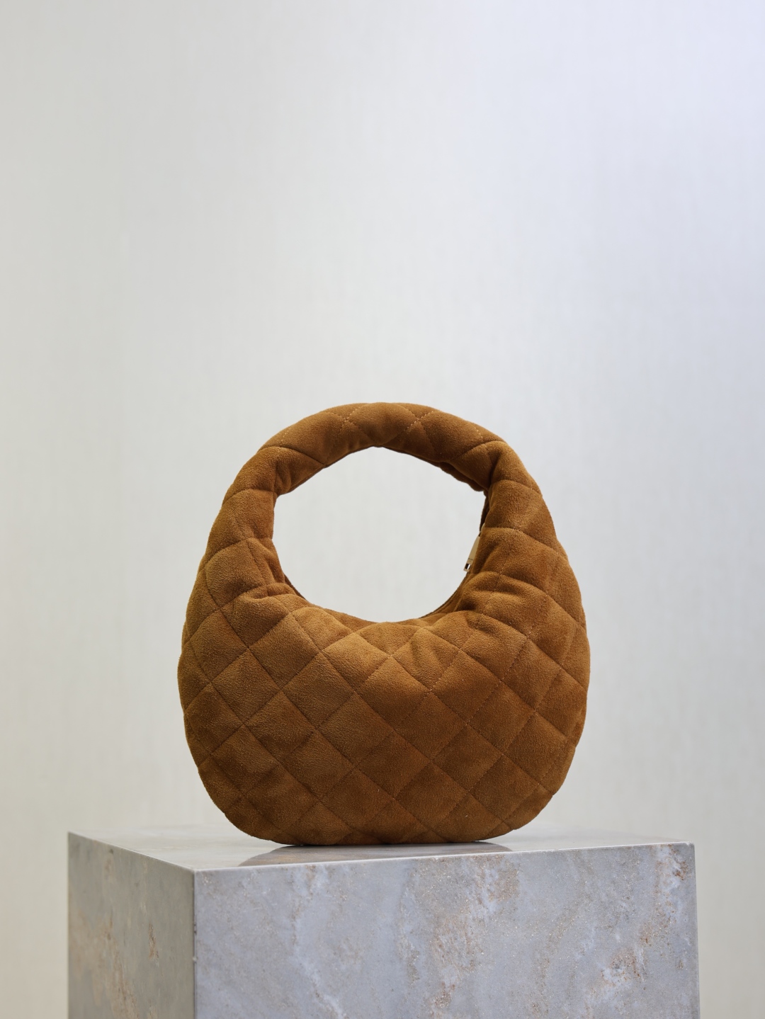 Bagsaaa Y51 ICARINO in quilted suede 851689 Caramel Cognac - 17/26 cm
