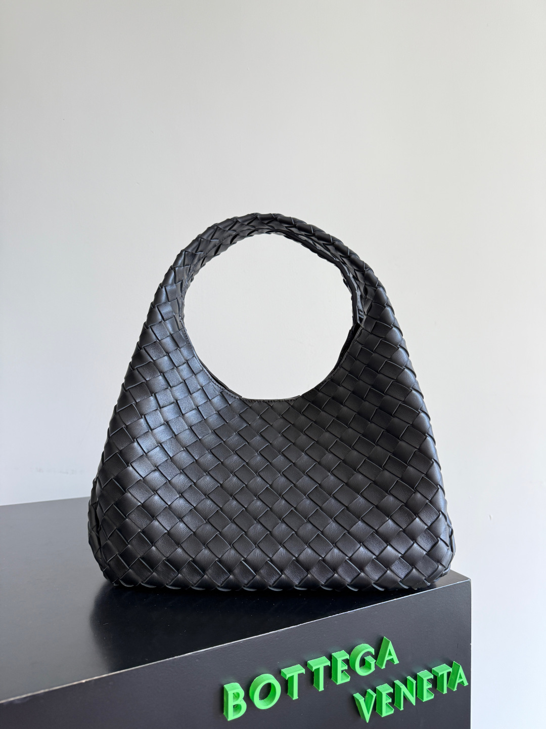 Bagsaaa B0tt*ga Ven*ta Campana Bag 844249 Black - 33cm