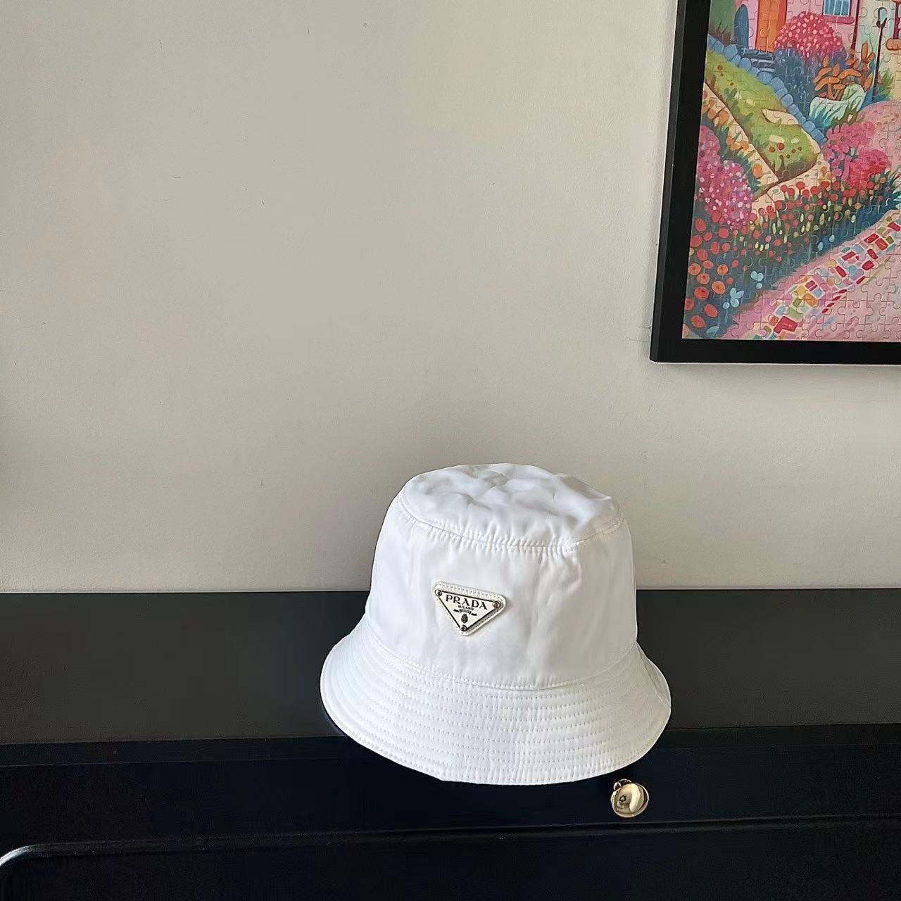 bagsaaa Pra*a White Bucket hat