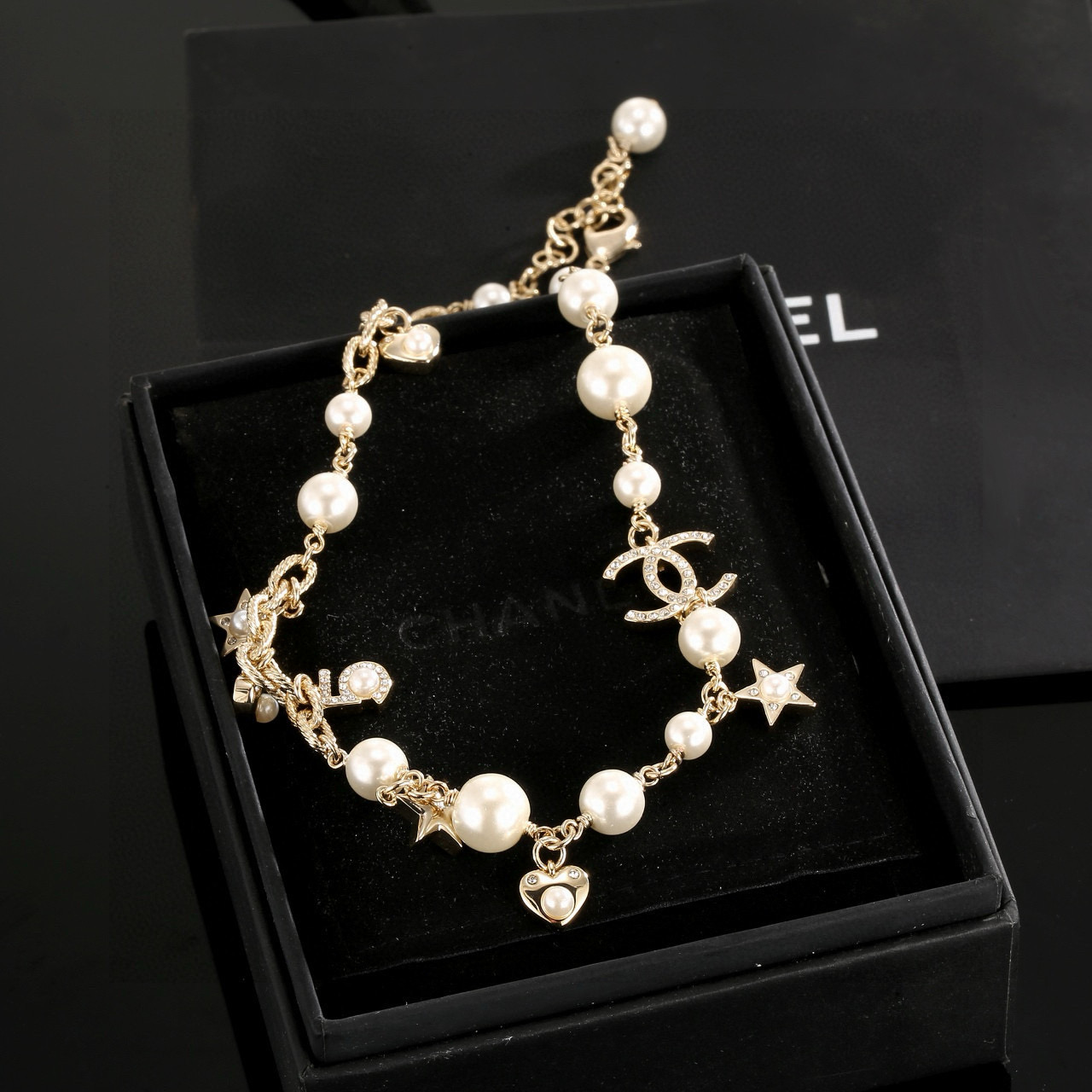 Bagsaaa Ch**el Necklace 09