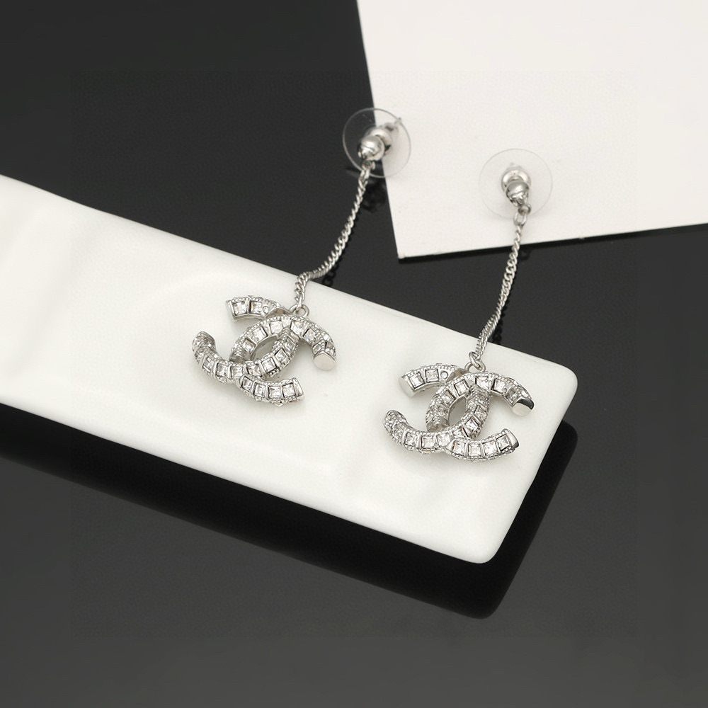 Bagsaaa Ch**el Earrings 26