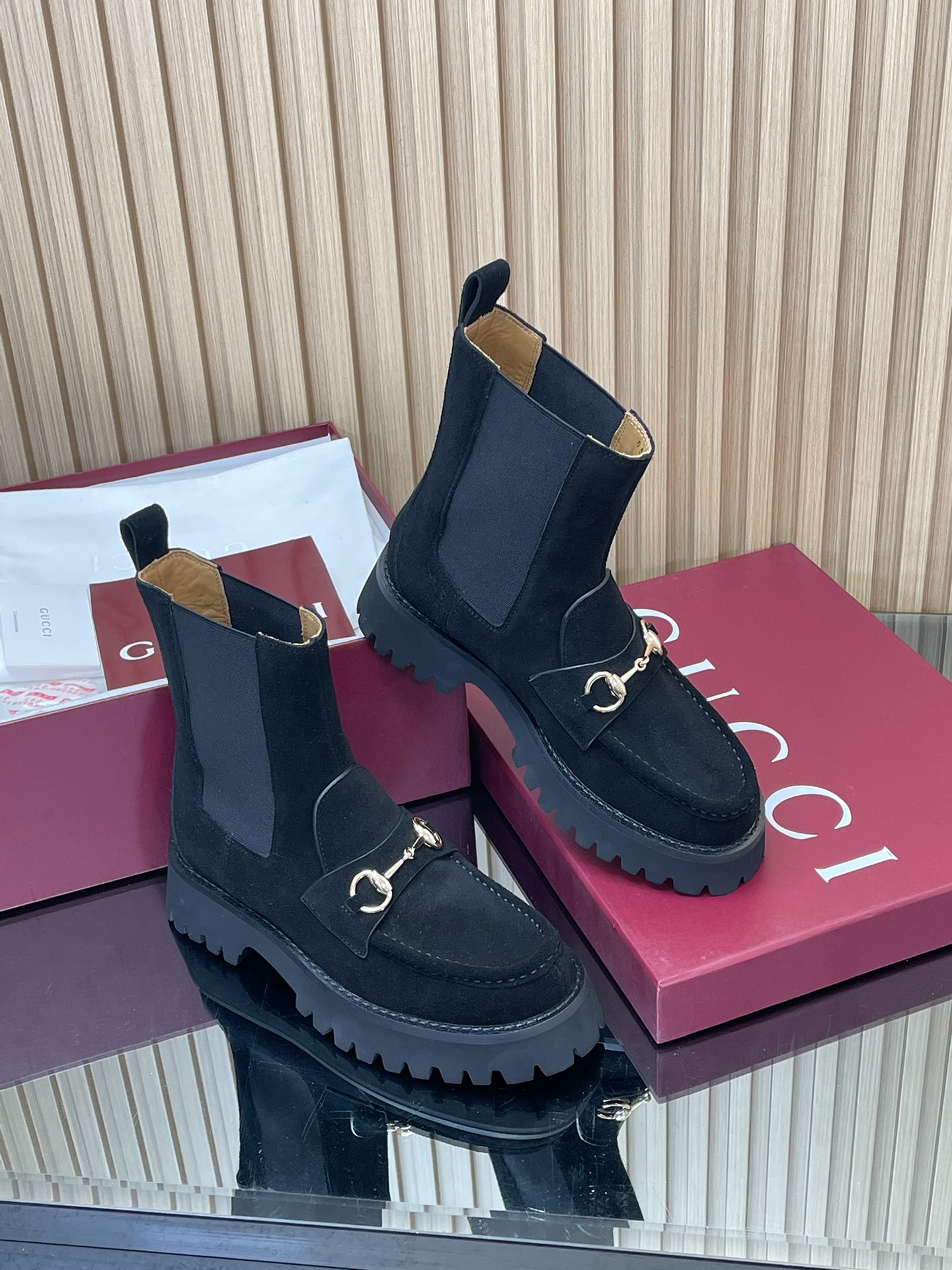 Bagsaaa Gvc*1 Women's ankle boot with Horsebit 834770 black suede