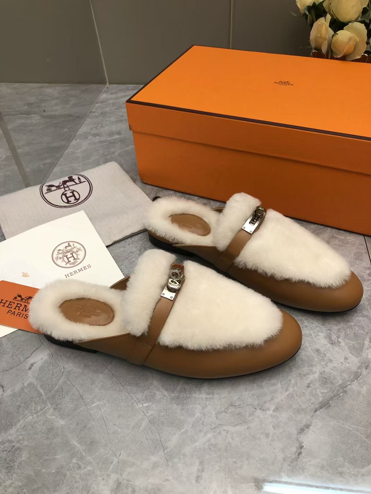 Bagsaaa H**me5 Oz mule brown & shearling