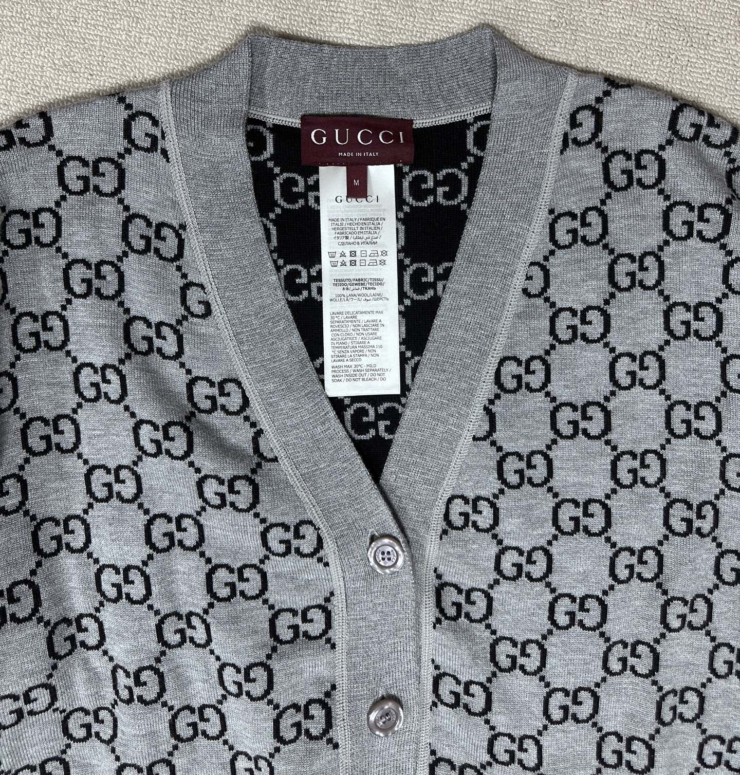 Bagsaaa Gvc*1 Reversible GG wool jacquard cardigan grey and black