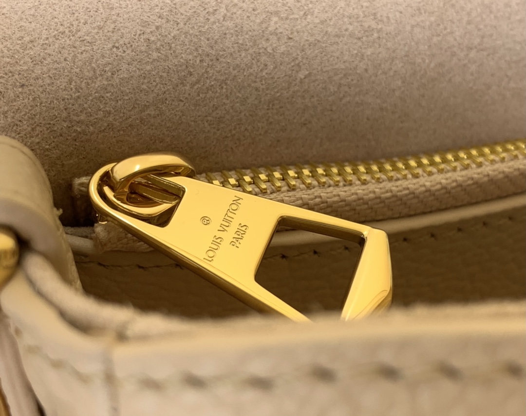 Bagsaaa LV M13231 Diane Bag Sand - 24cm