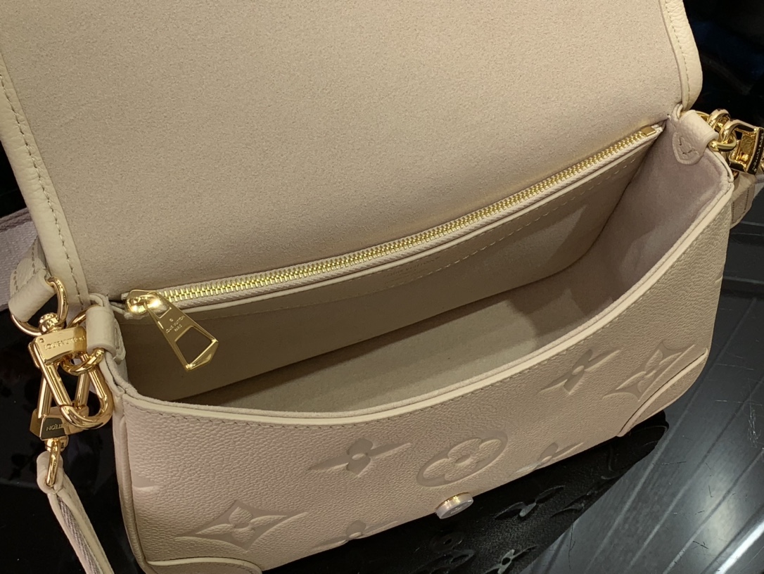Bagsaaa LV M13231 Diane Bag Sand - 24cm