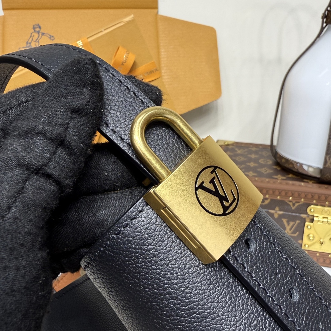 Bagsaaa LV M25543 Low Key All In BB Black - 18cm