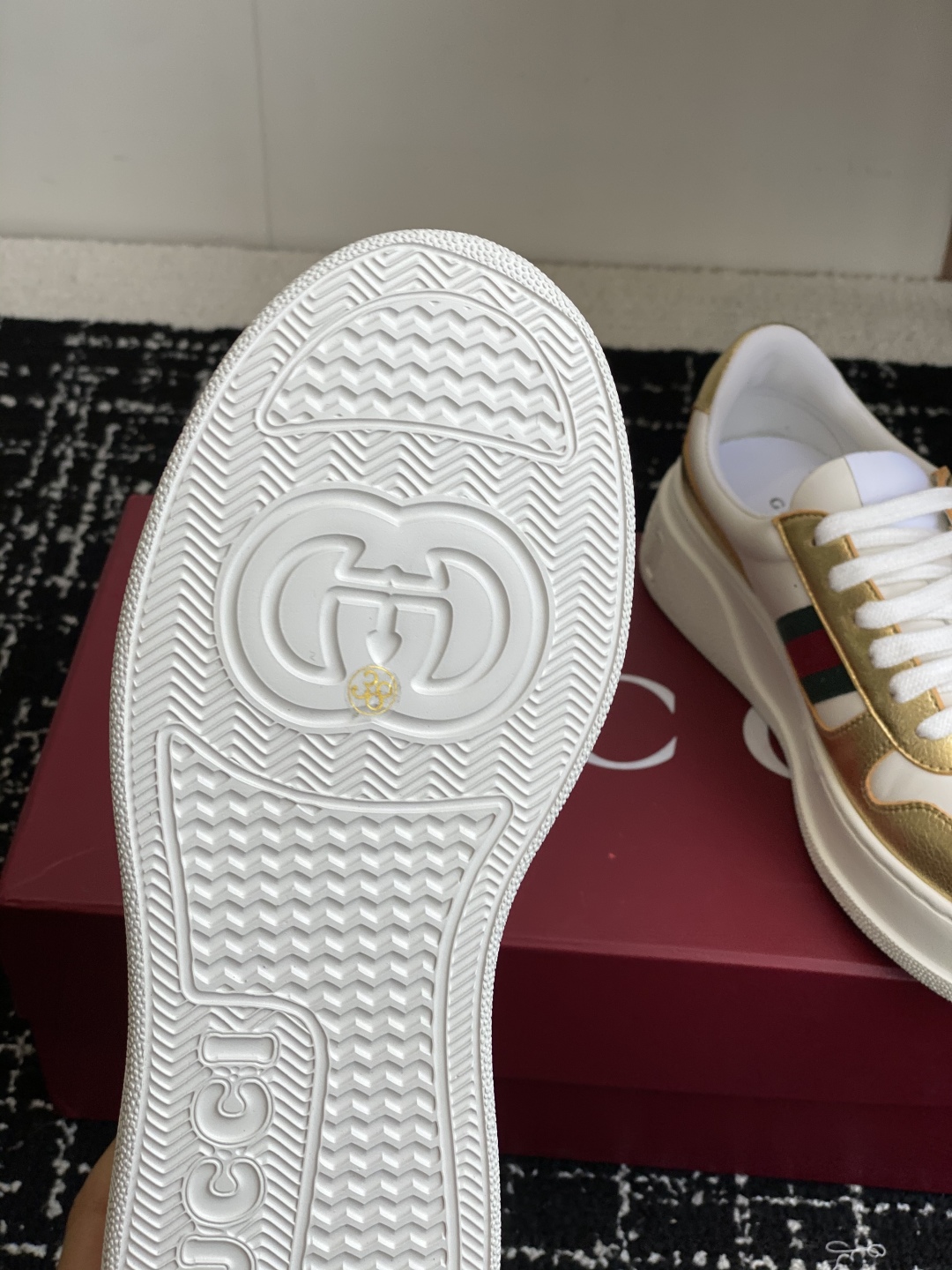 Bagsaaa Gvc*1 chunky sneaker 848307 white & gold