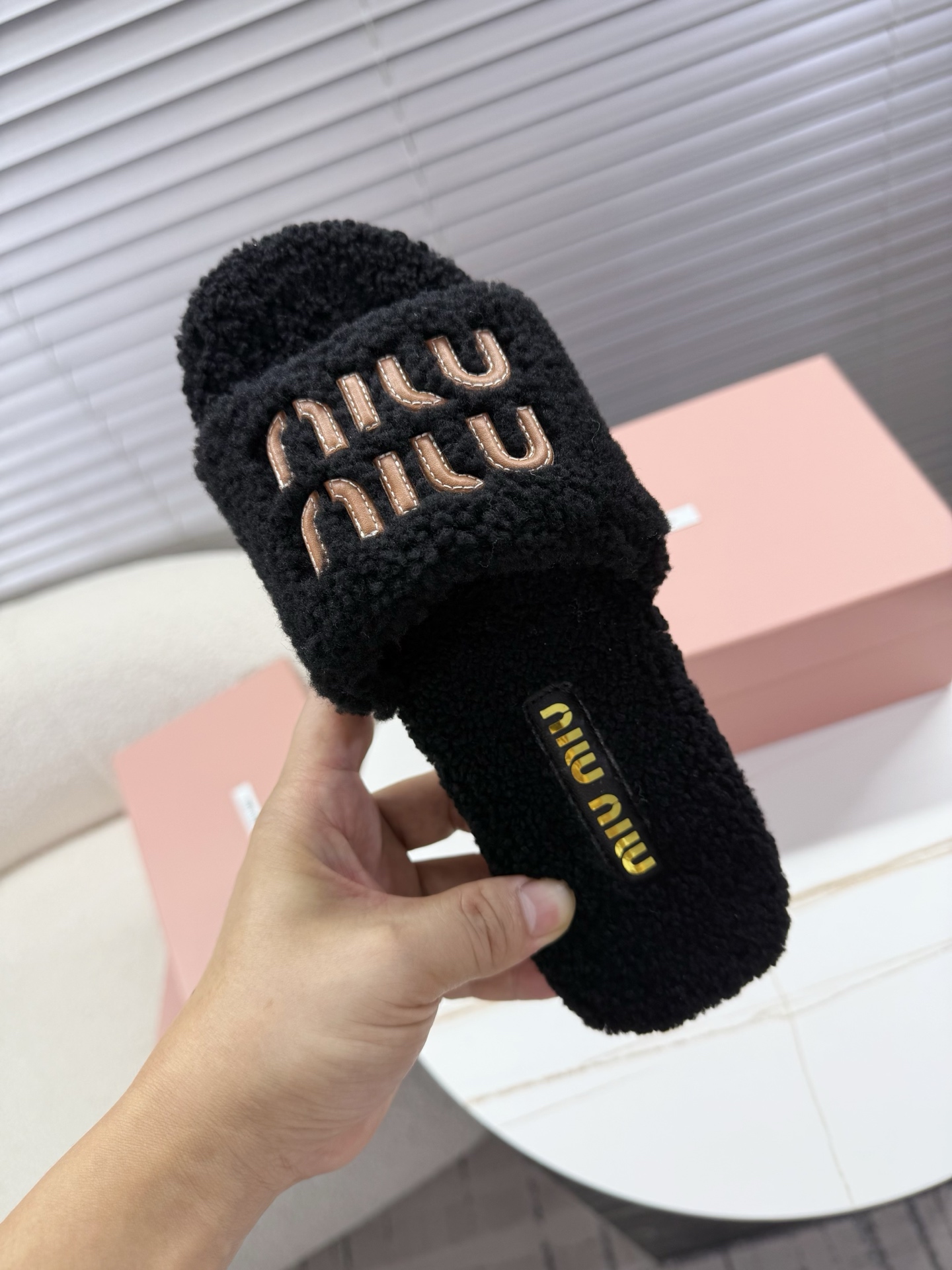 Bagsaaa Miu Miu Shearling slides black