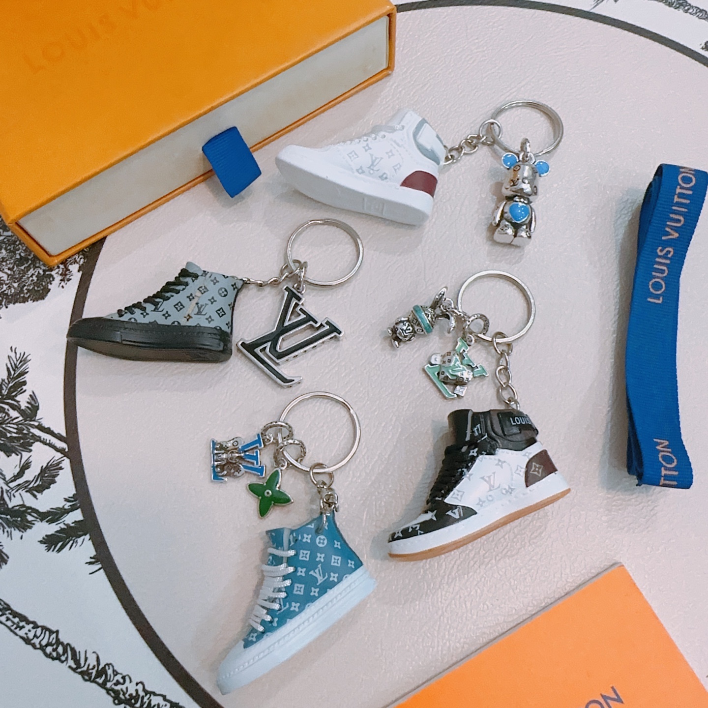 Bagsaaa LV keyring set