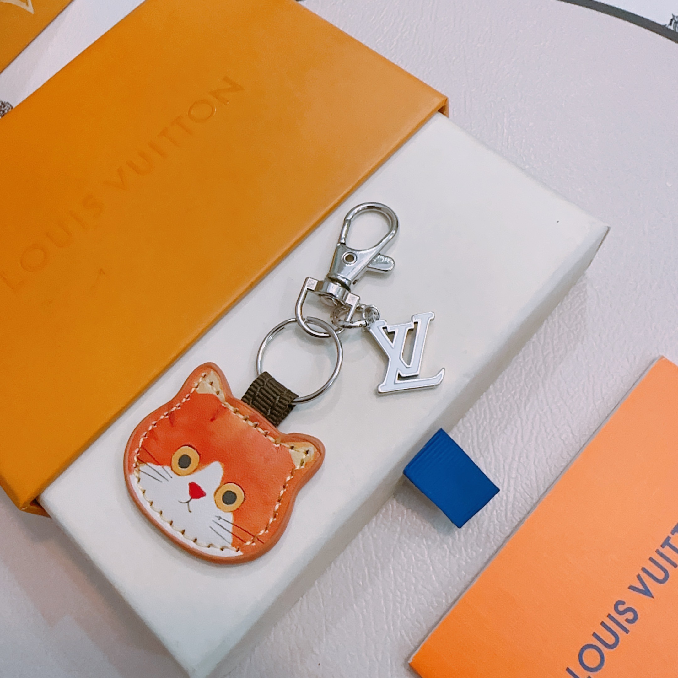 Bagsaaa LV Keyring 1