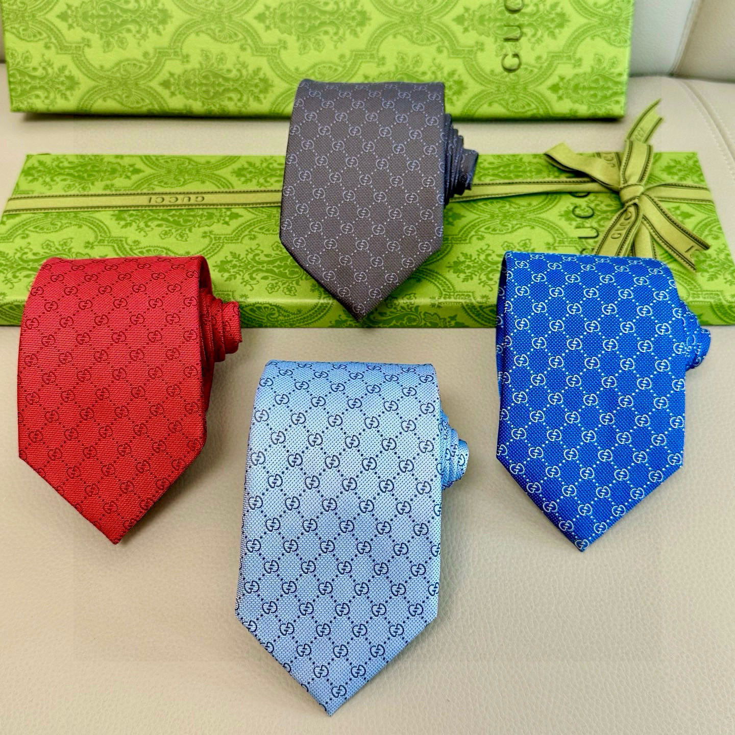Bagsaaa Gvc*1 Set 4 Ties