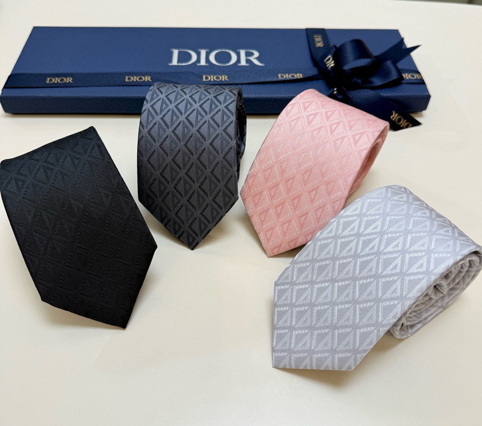 Bagsaaa D10r Set 4 Ties