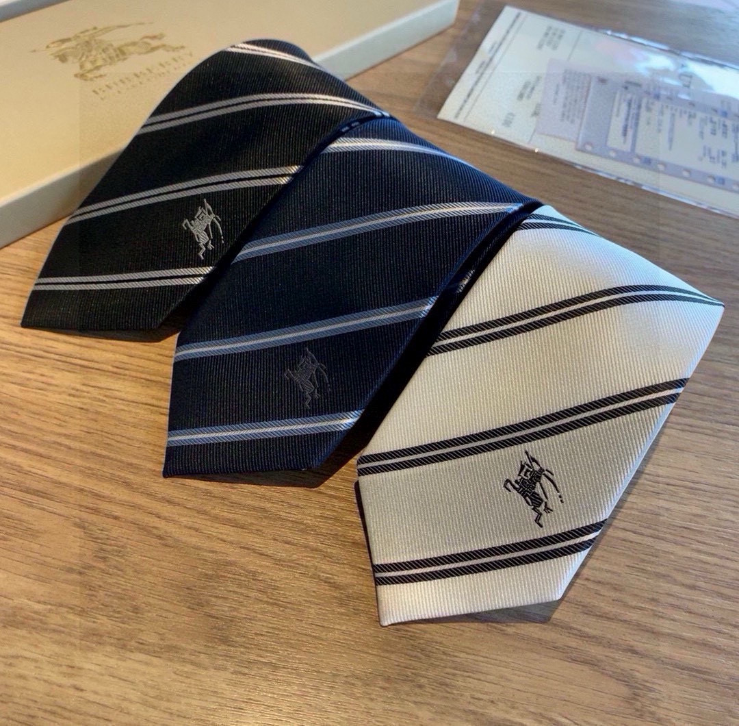 Bagsaaa Bv*b*rry Set 3 Ties