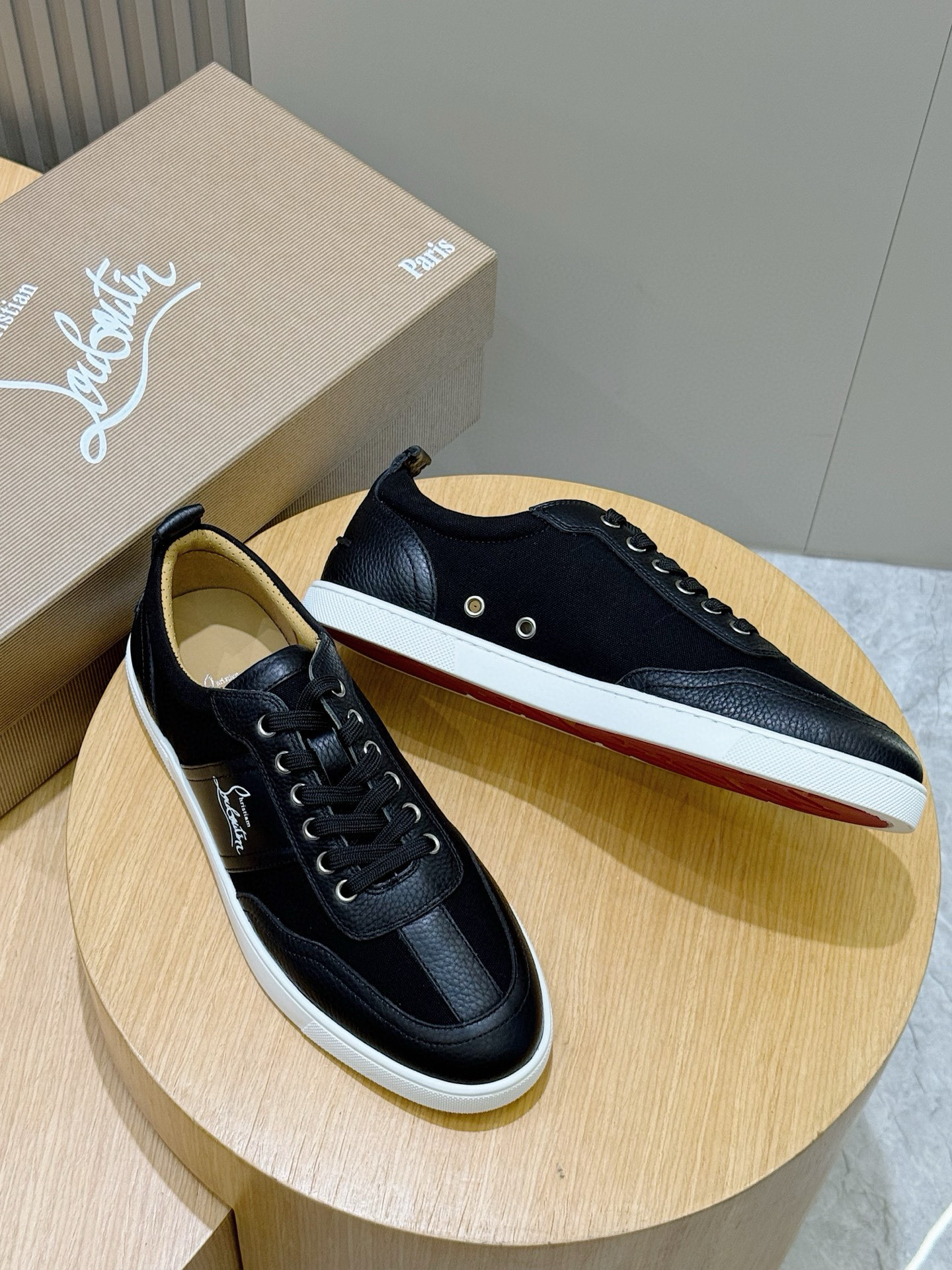 Bagsaaa Chr1st1an Louboutin Retero sneakers in black