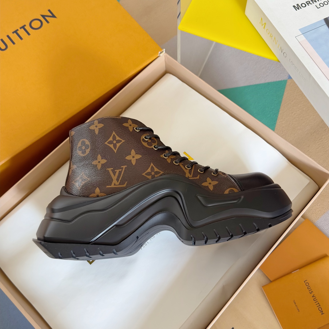 Bagsaaa L0vis Vvtt0n Archlight 2.0 Platform Ankle Boot