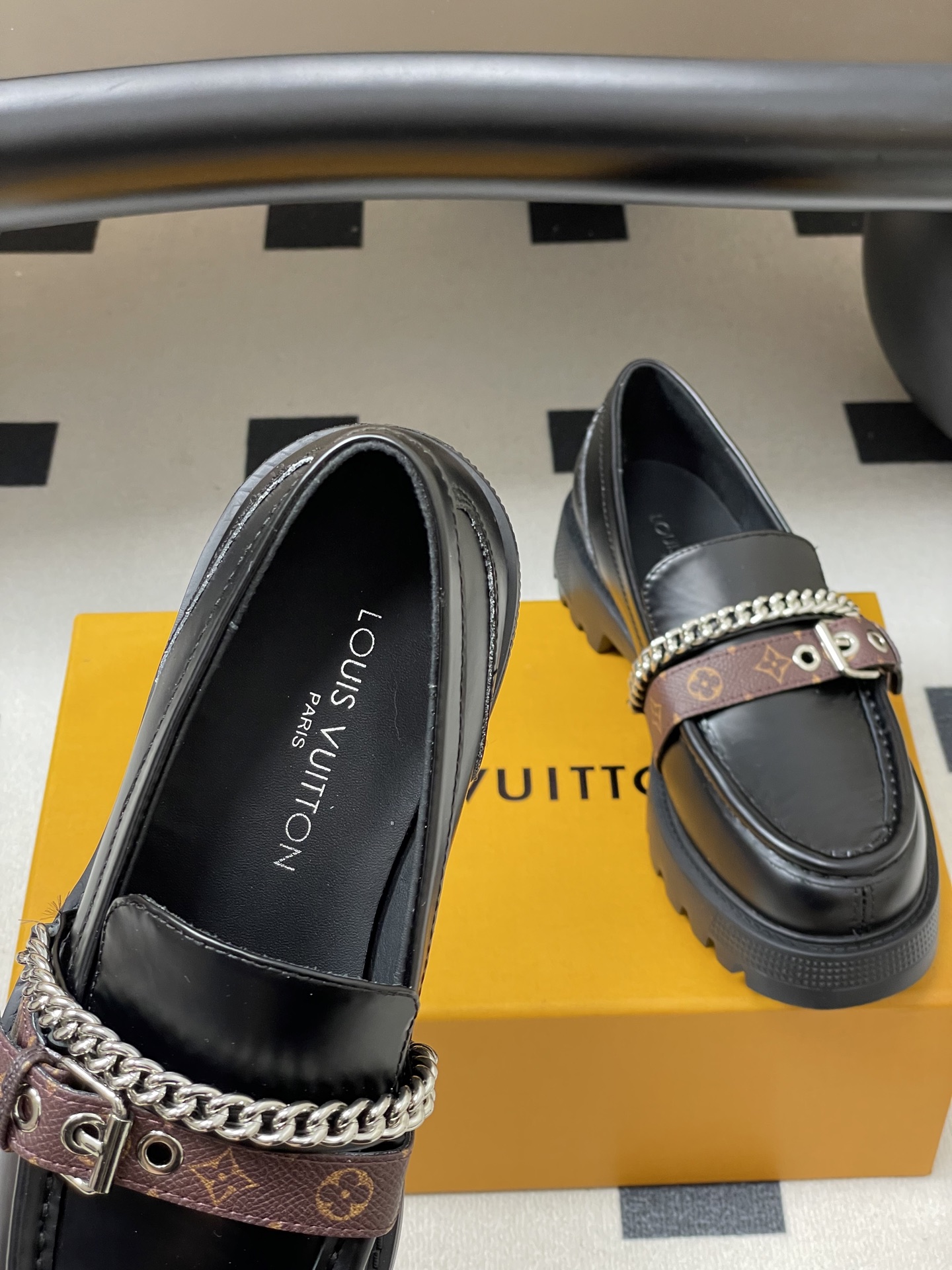 Bagsaaa LV District Flat Loafer black