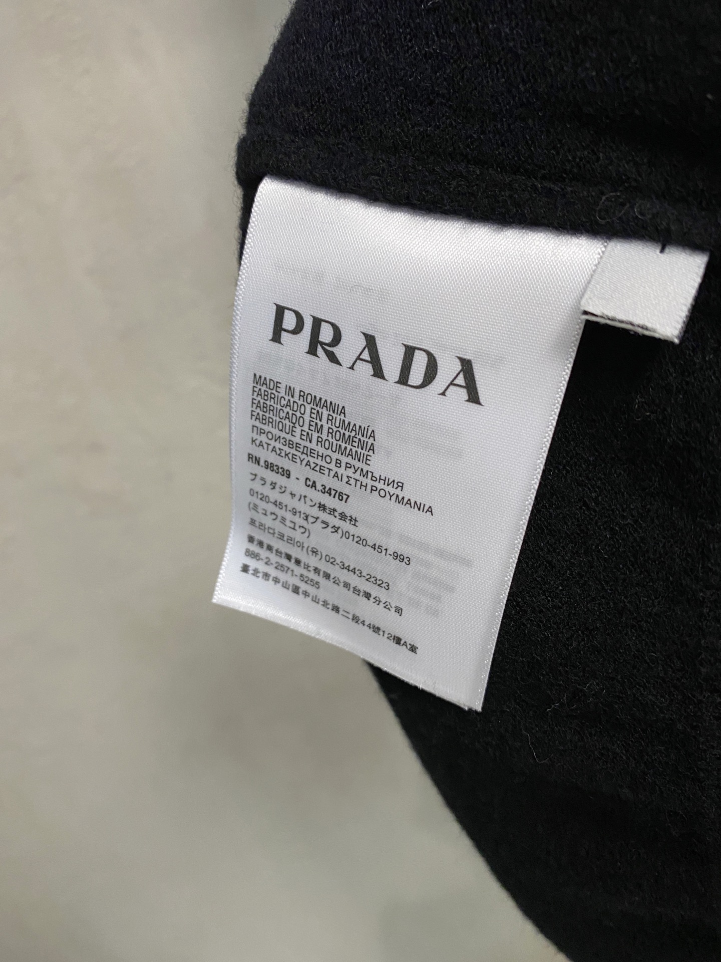 Bagsaaa Pra*a wool and cashmere crew-neck sweater black