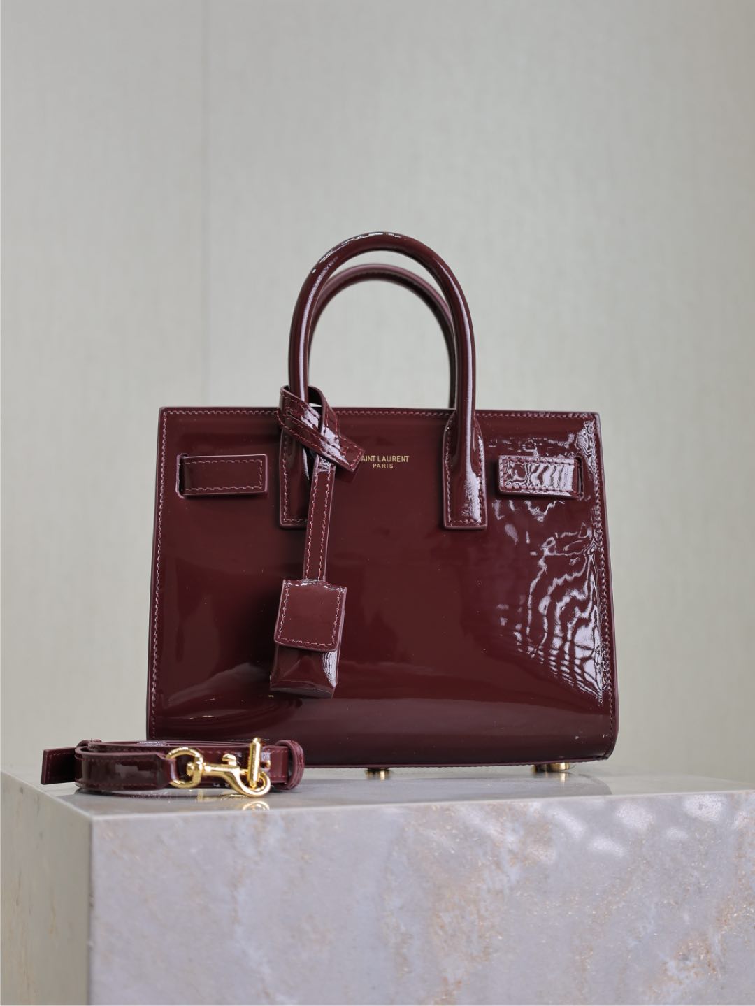 Bagsaaa Y51 SAC DE JOUR in patent leather - nano 398711 Dark Red Wine - 22cm