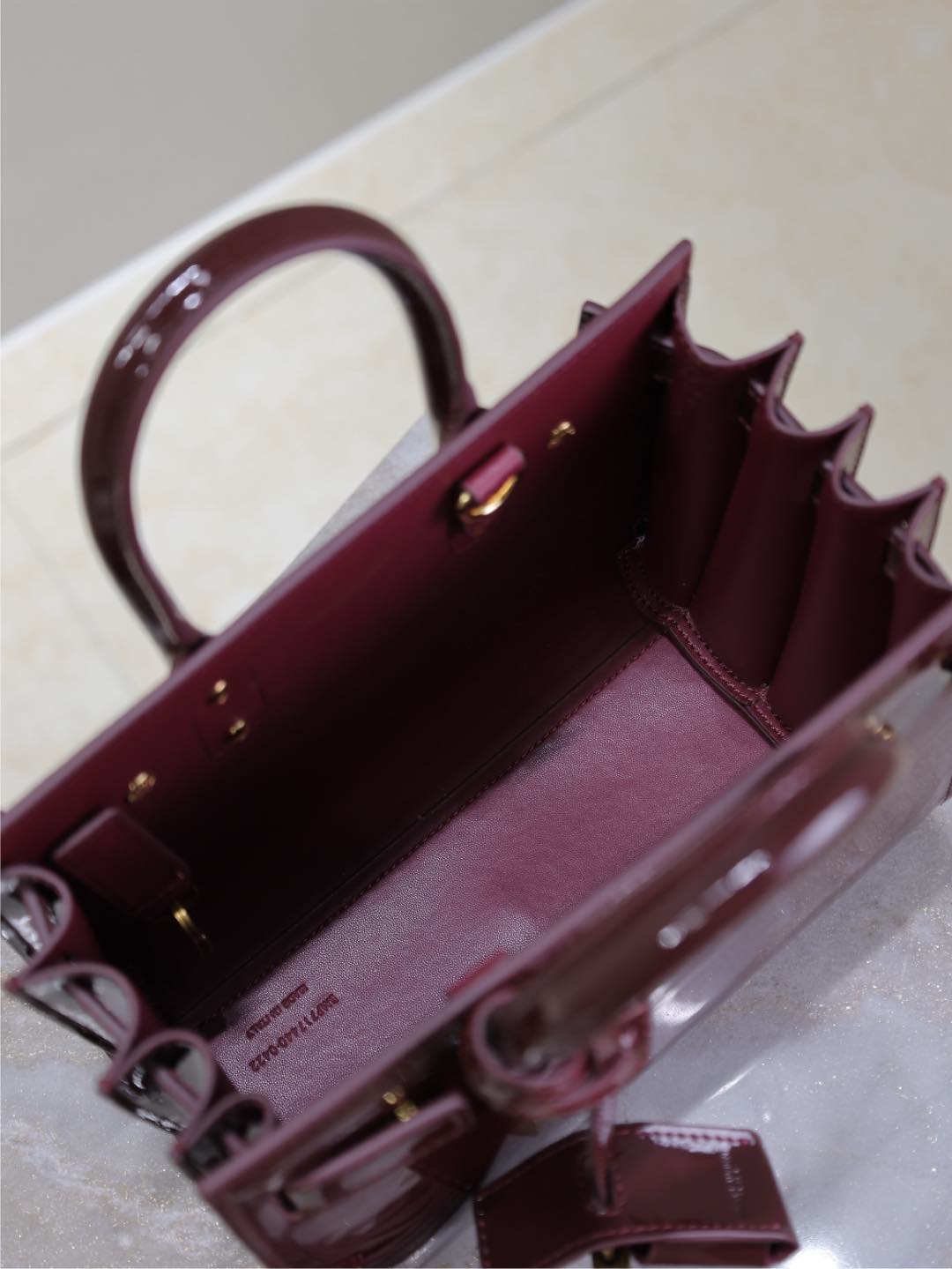 Bagsaaa Y51 SAC DE JOUR in patent leather - nano 398711 Dark Red Wine - 22cm