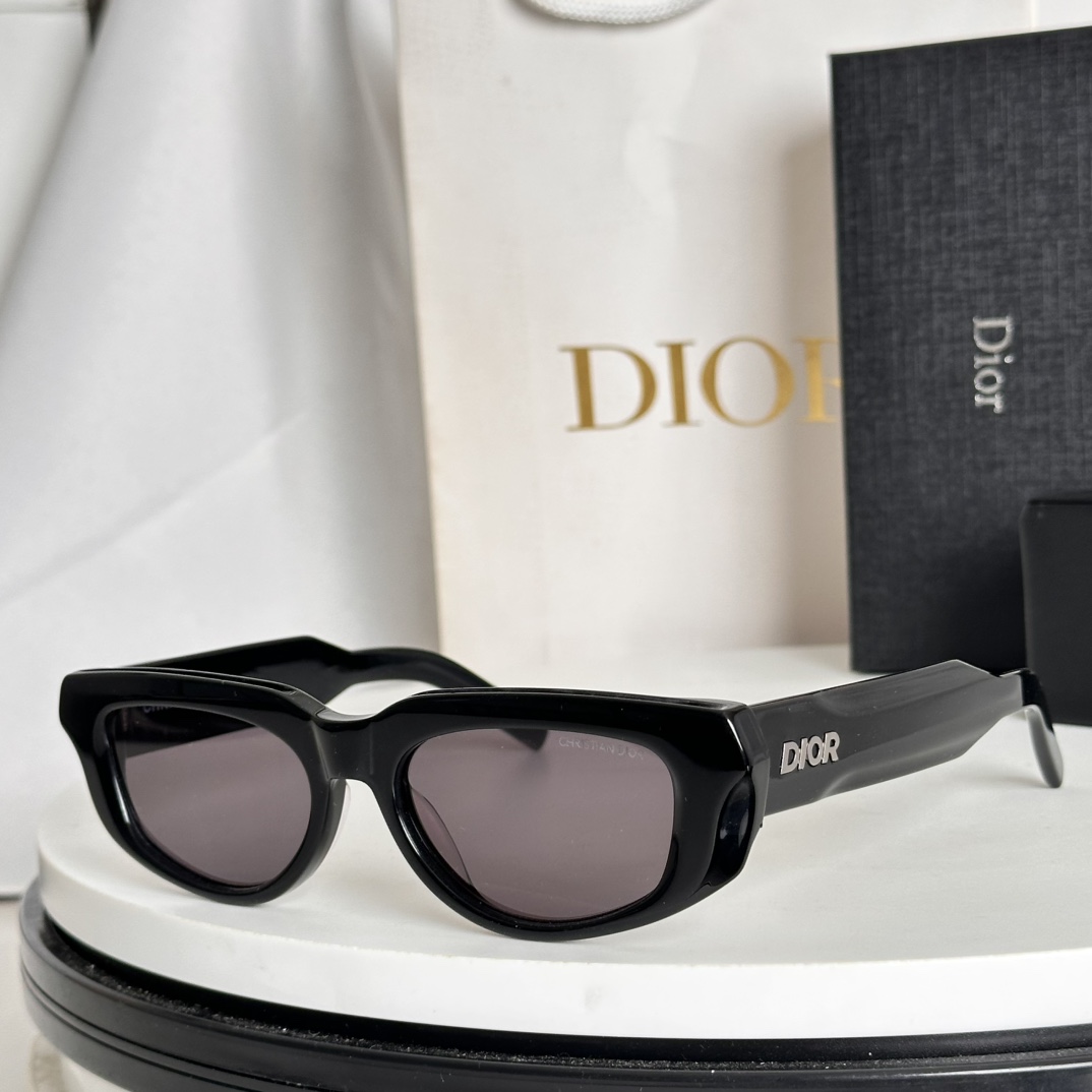 Bagsaaa D10r Glasses 02