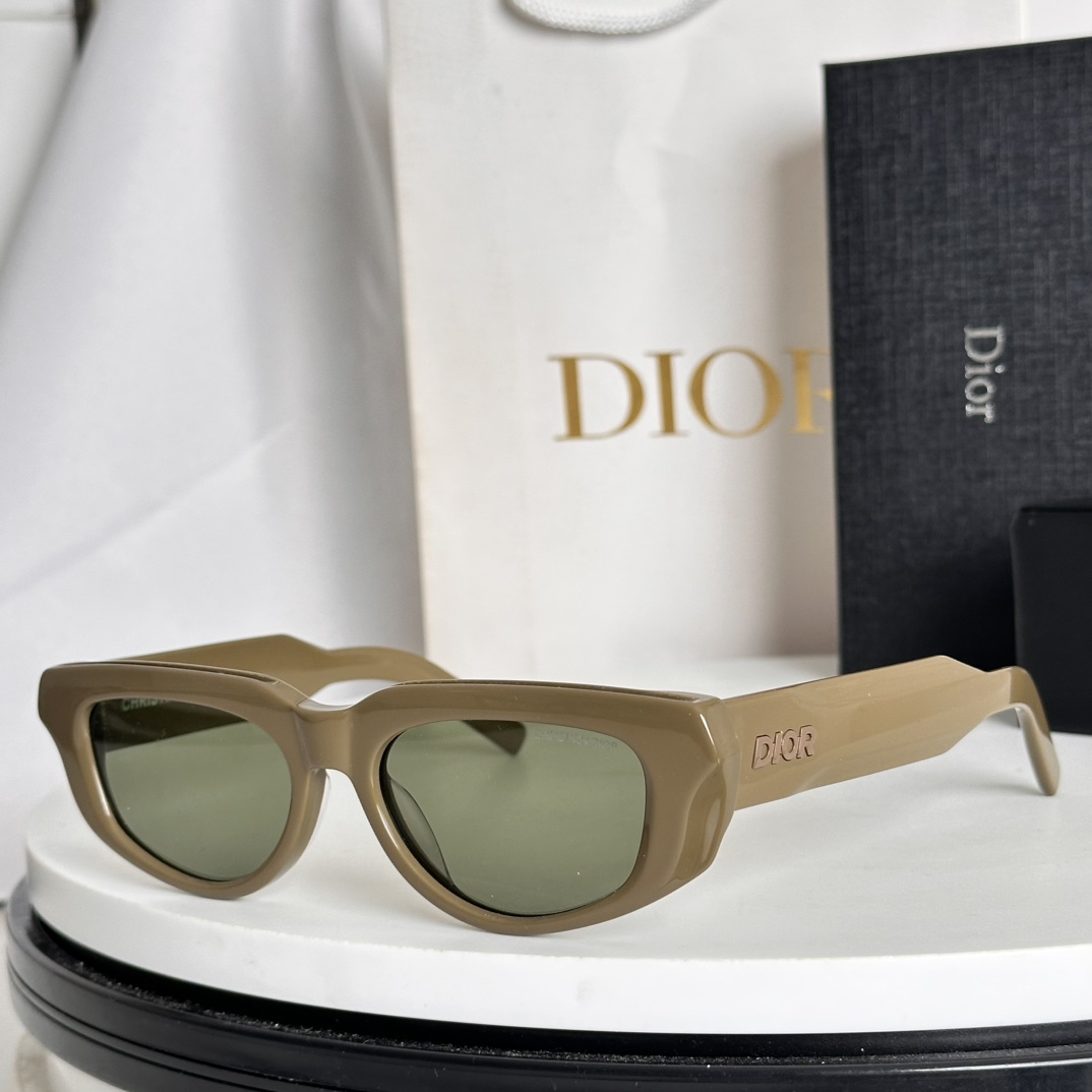 Bagsaaa D10r Glasses 03