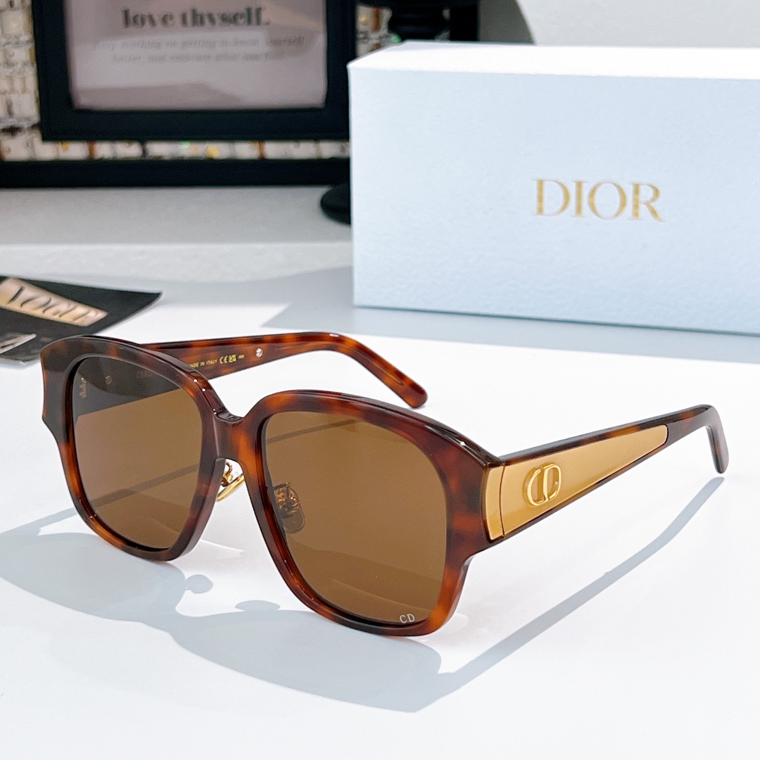Bagsaaa D10r Glasses 09