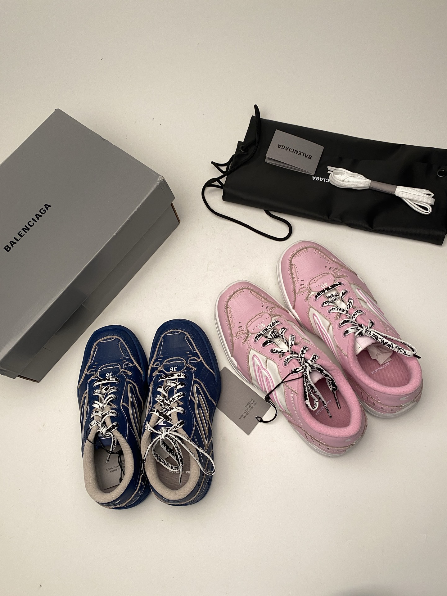 Bagsaaa Ba1en*iaga Hamptons Worn-Out sneakers in blue