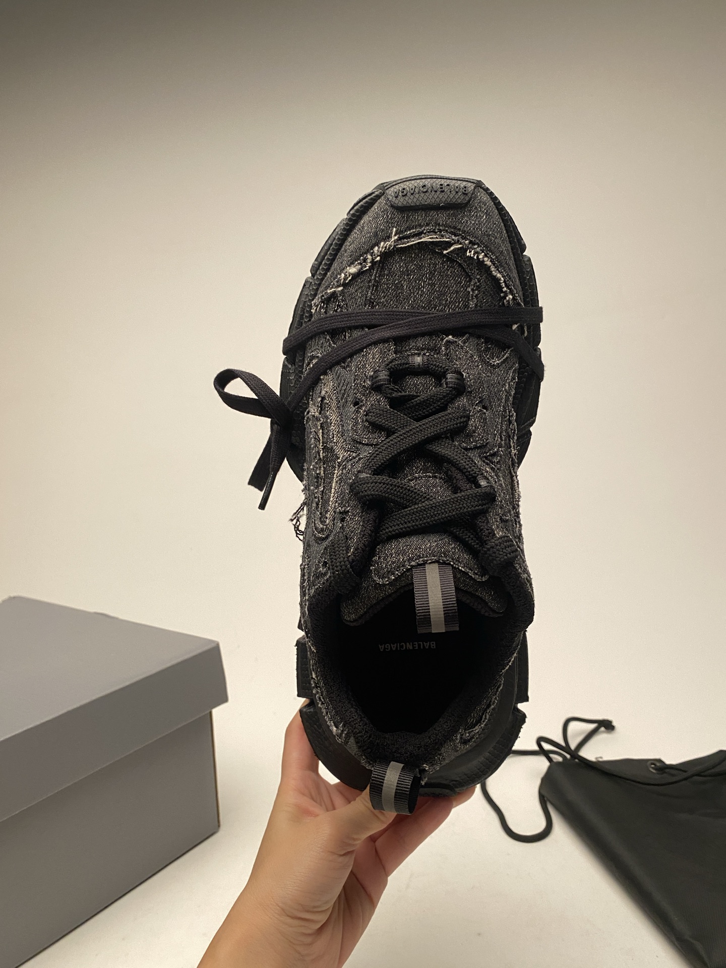 Bagsaaa Ba1en*iaga 3XL sneakers in black denim