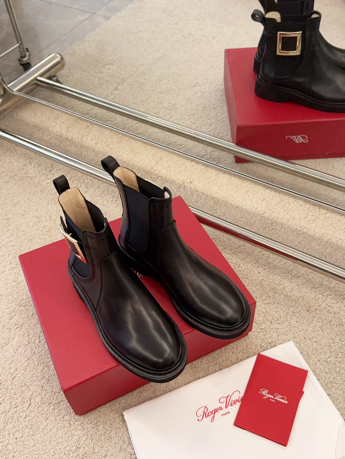 Bagsaaa Roger Vivier Viv
